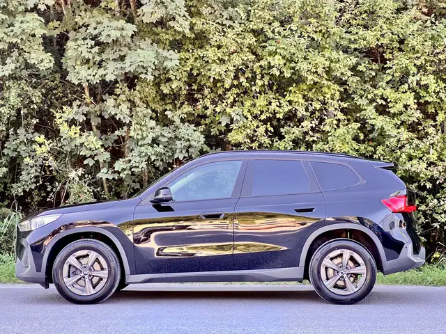 BMW X1 view 6