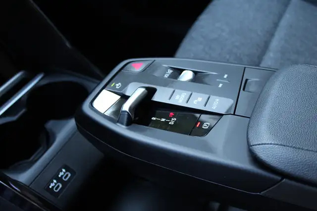 BMW X1 view 25