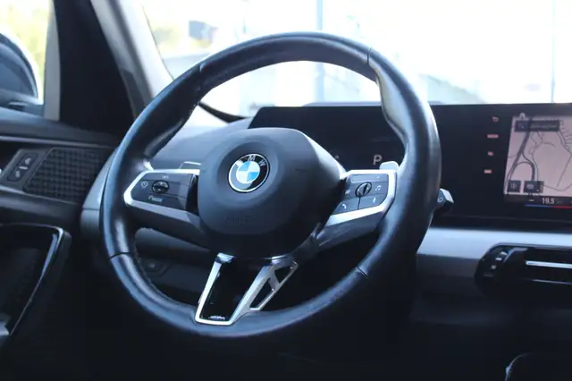 BMW X1 view 9