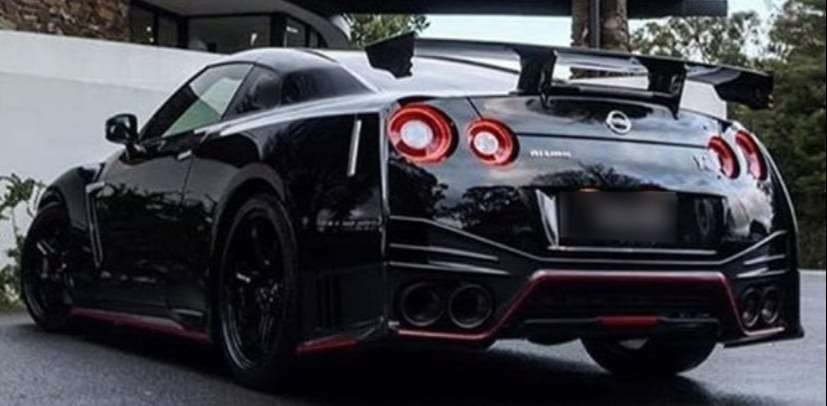 Nissan GT-R 3.8 V6 Nismo 600 Aut. - foto 1