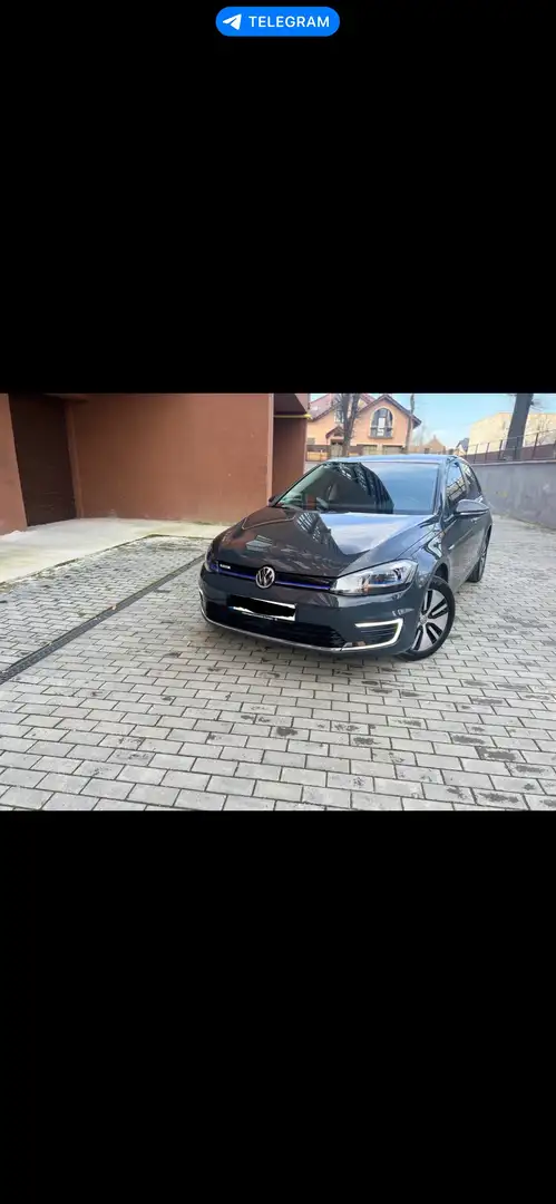 Volkswagen e-Golf - 1