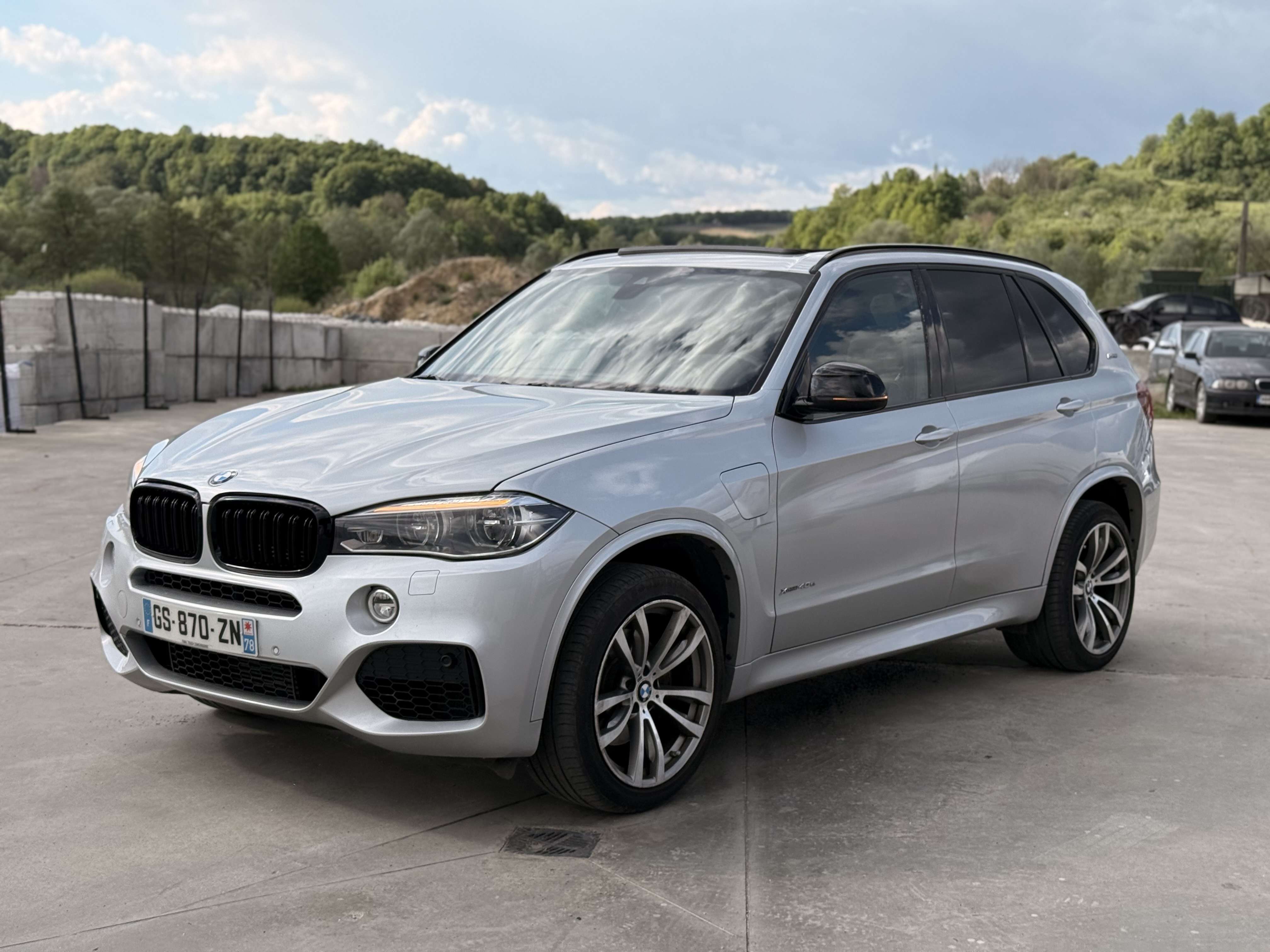 BMW X5 xDrive40e - foto 1