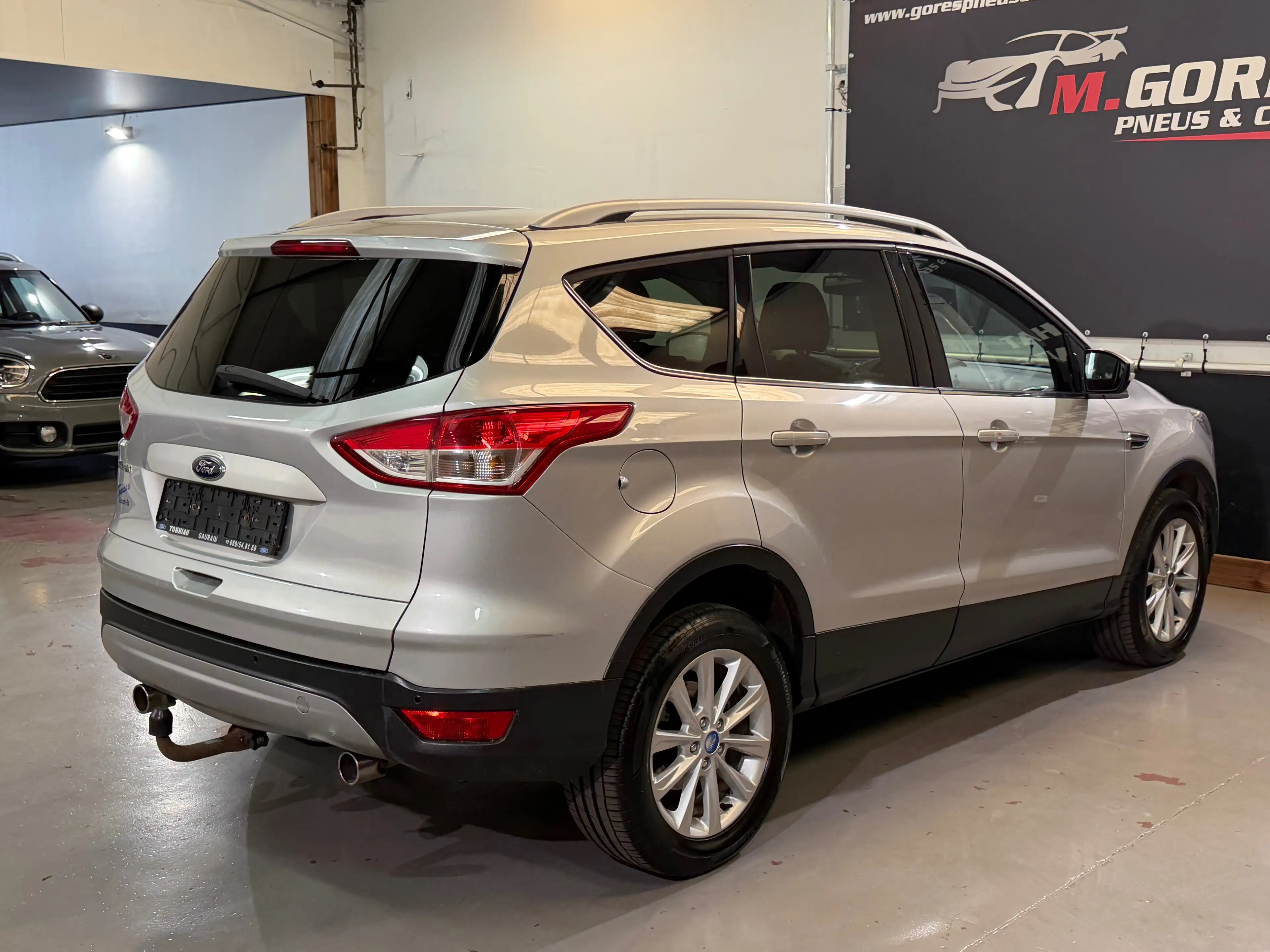 Ford Kuga — photo 7