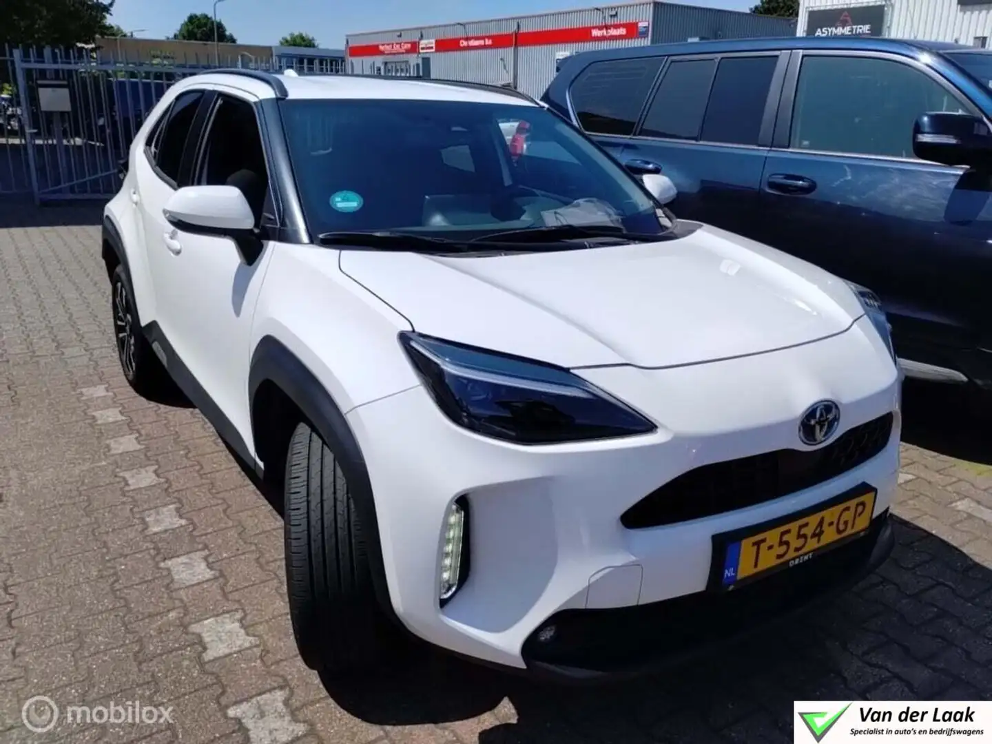 Toyota Yaris Cross 1.5 Hybrid Dynamic | 1e Eig NAP Wit - 2