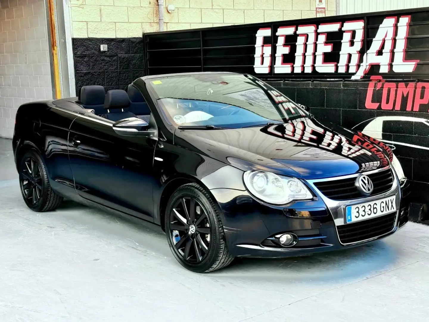Volkswagen Eos 2.0TDI Excellence DSG Negro - 1