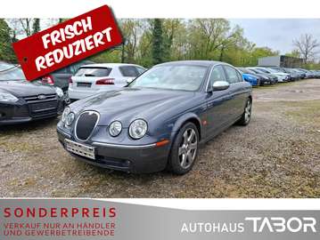 3.0 V6 Executive Autom. Nav Xenon SHZ PDC