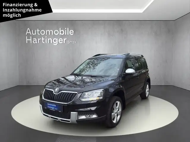 Skoda Yeti Ambition Outdoor AHK-abnehmbar El. Panodach Mehrzo