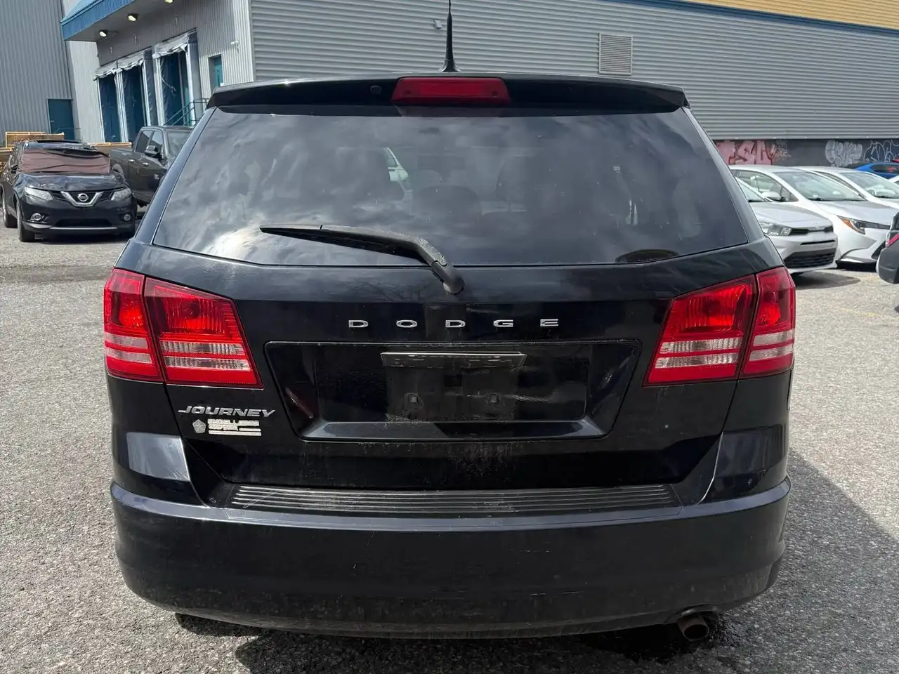 Dodge Journey снимка Dodge Journey