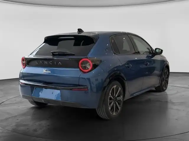 Lancia Ypsilon view 3