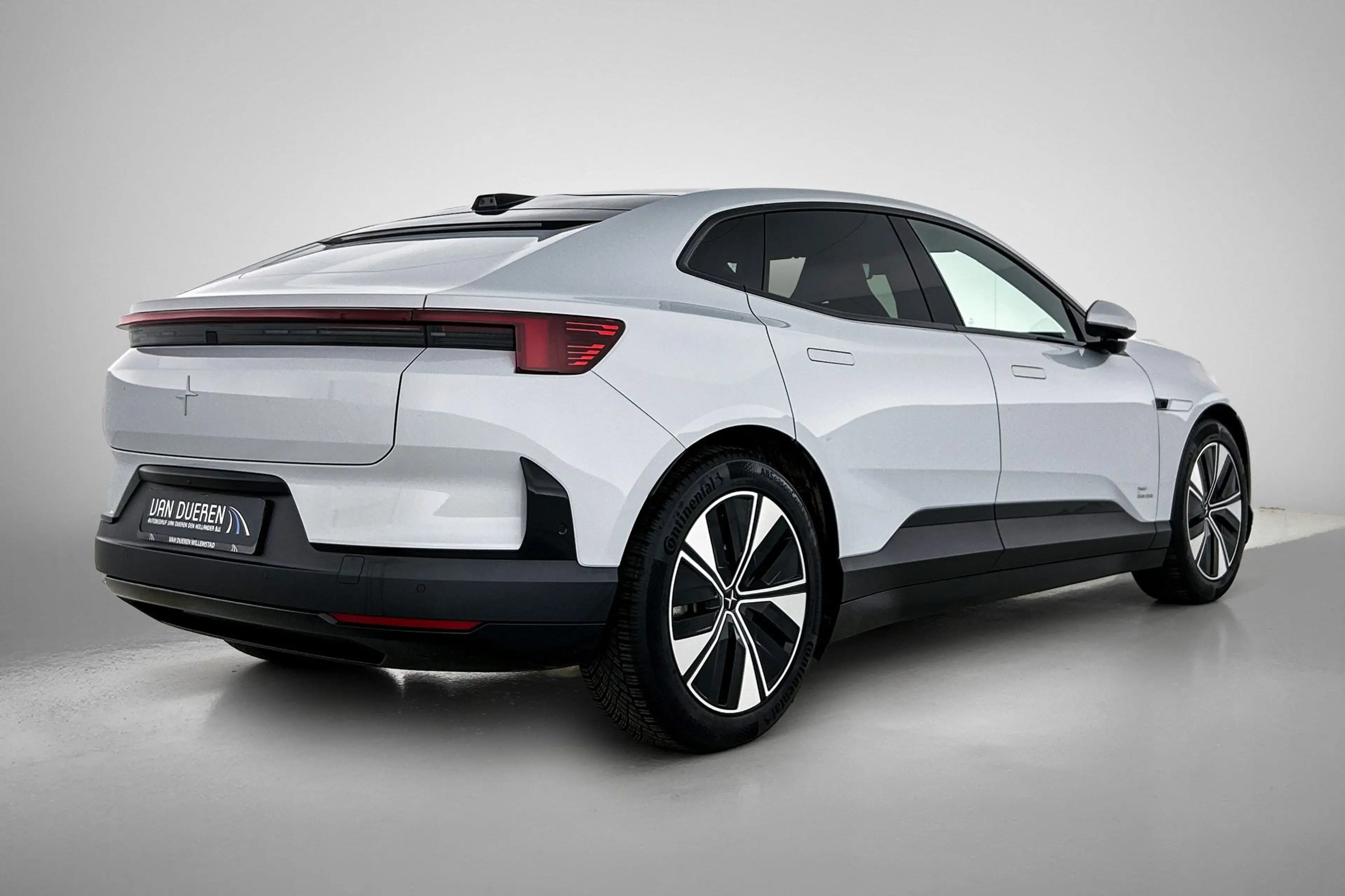 Polestar 4 Long Range Single motor Plus 100 kWh 22KW lader, P — photo 5