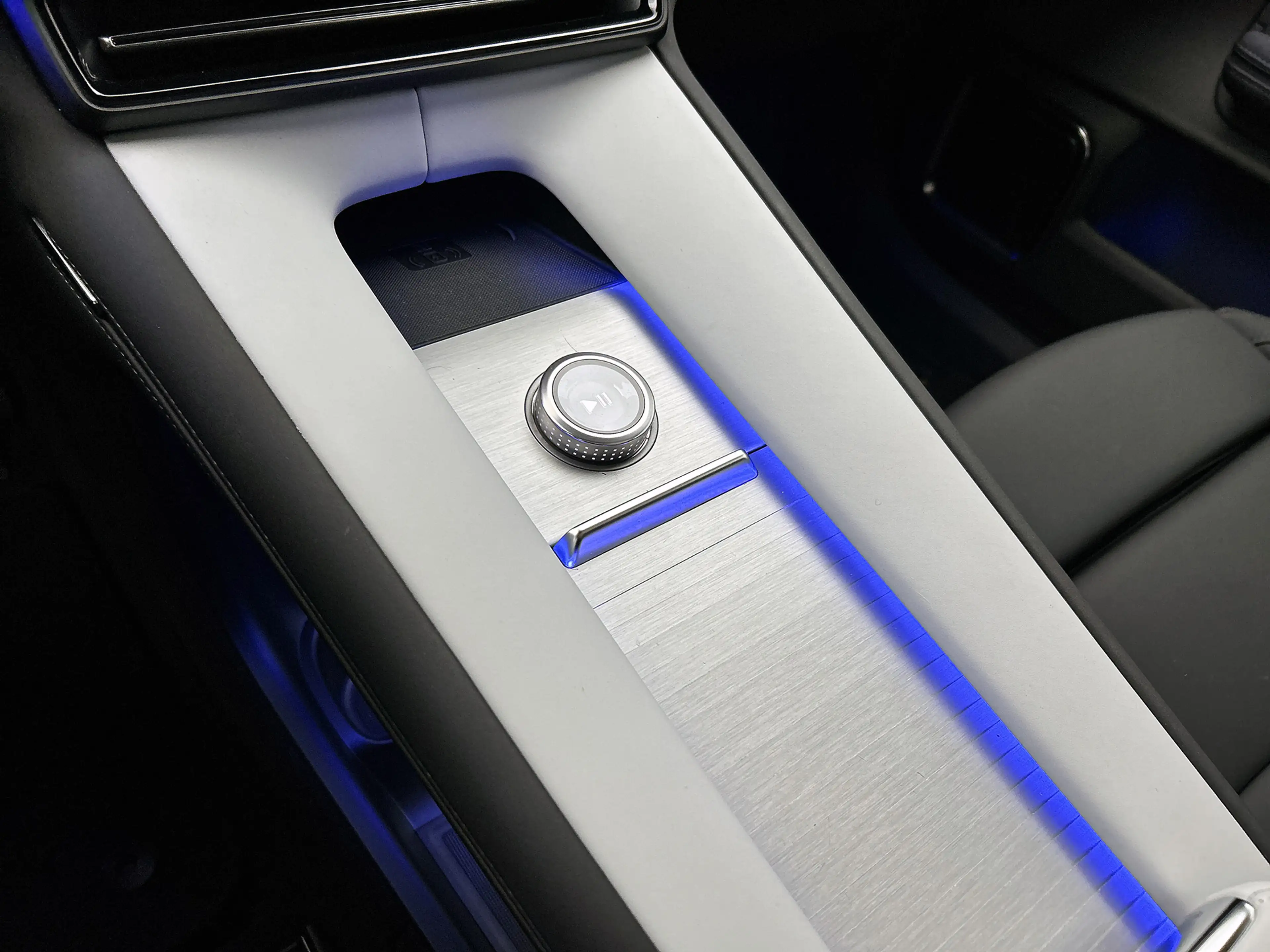 Polestar 4 Long Range Single motor Plus 100 kWh 22KW lader, P — photo 12