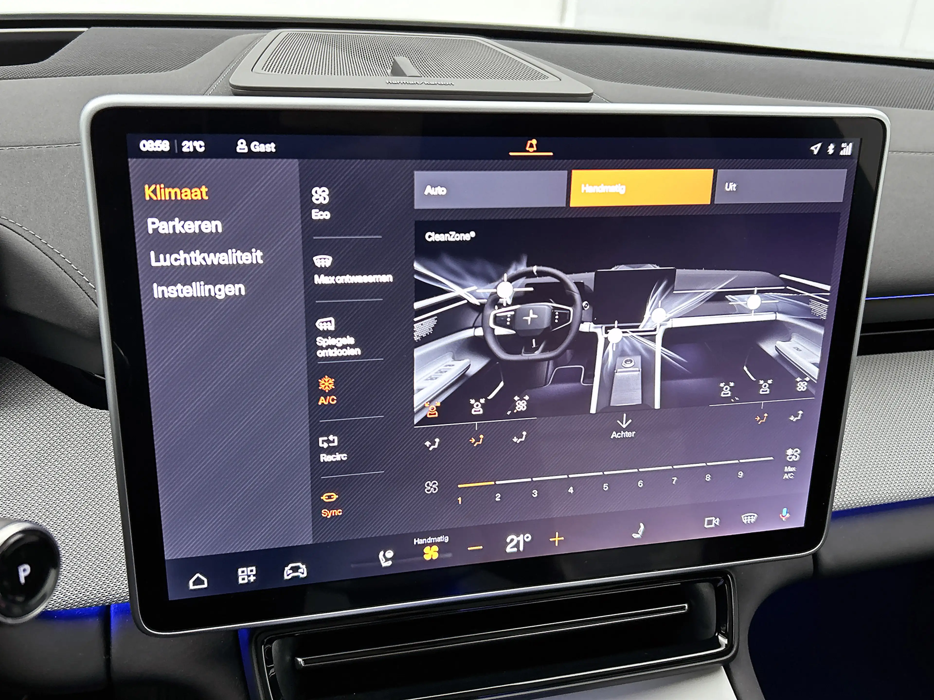 Polestar 4 Long Range Single motor Plus 100 kWh 22KW lader, P — photo 22