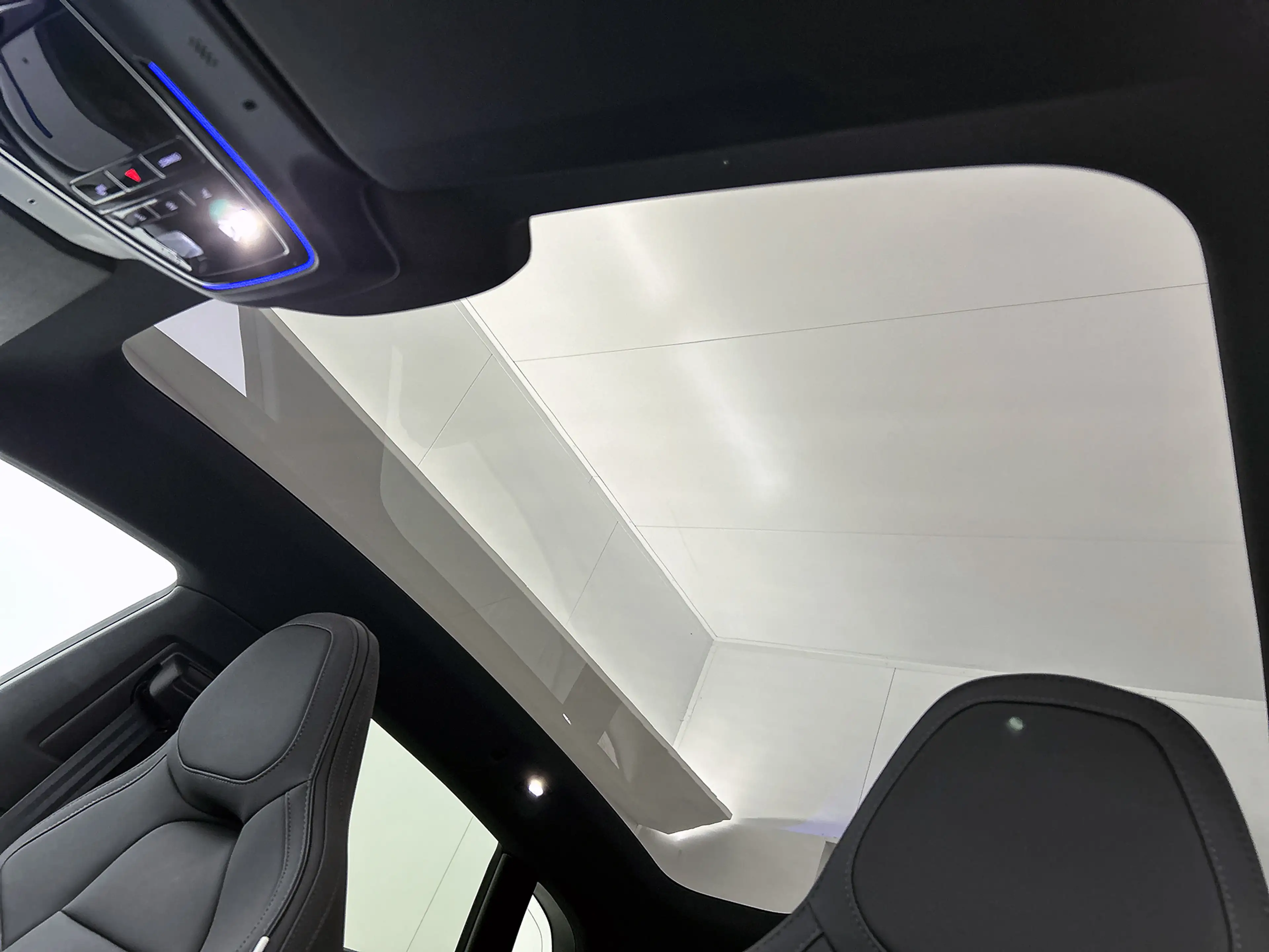 Polestar 4 Long Range Single motor Plus 100 kWh 22KW lader, P — photo 23