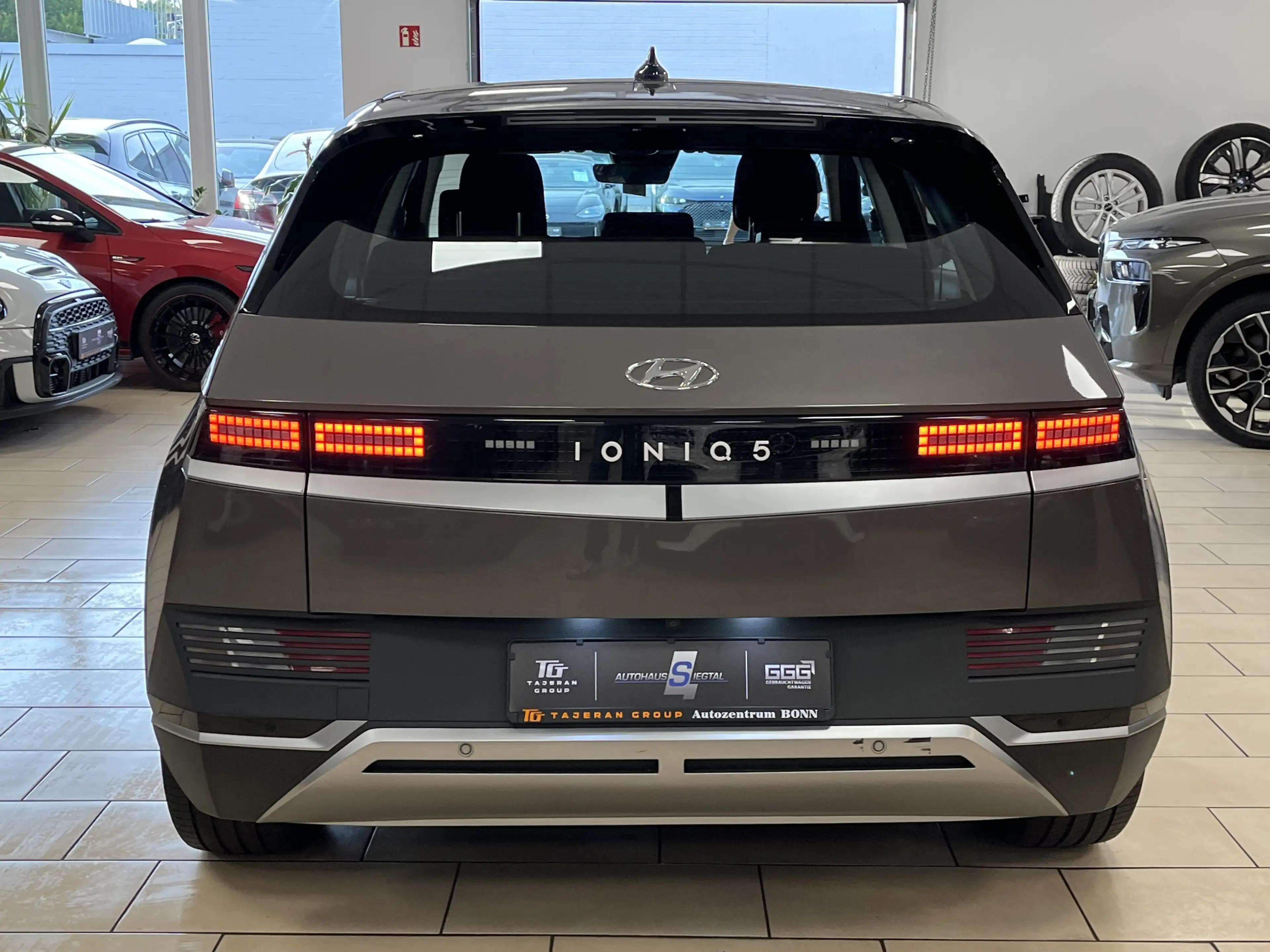 Hyundai IONIQ 5 ACC R-Cam*W-Paket*LED*Navi*CarPlay*1H — photo 7