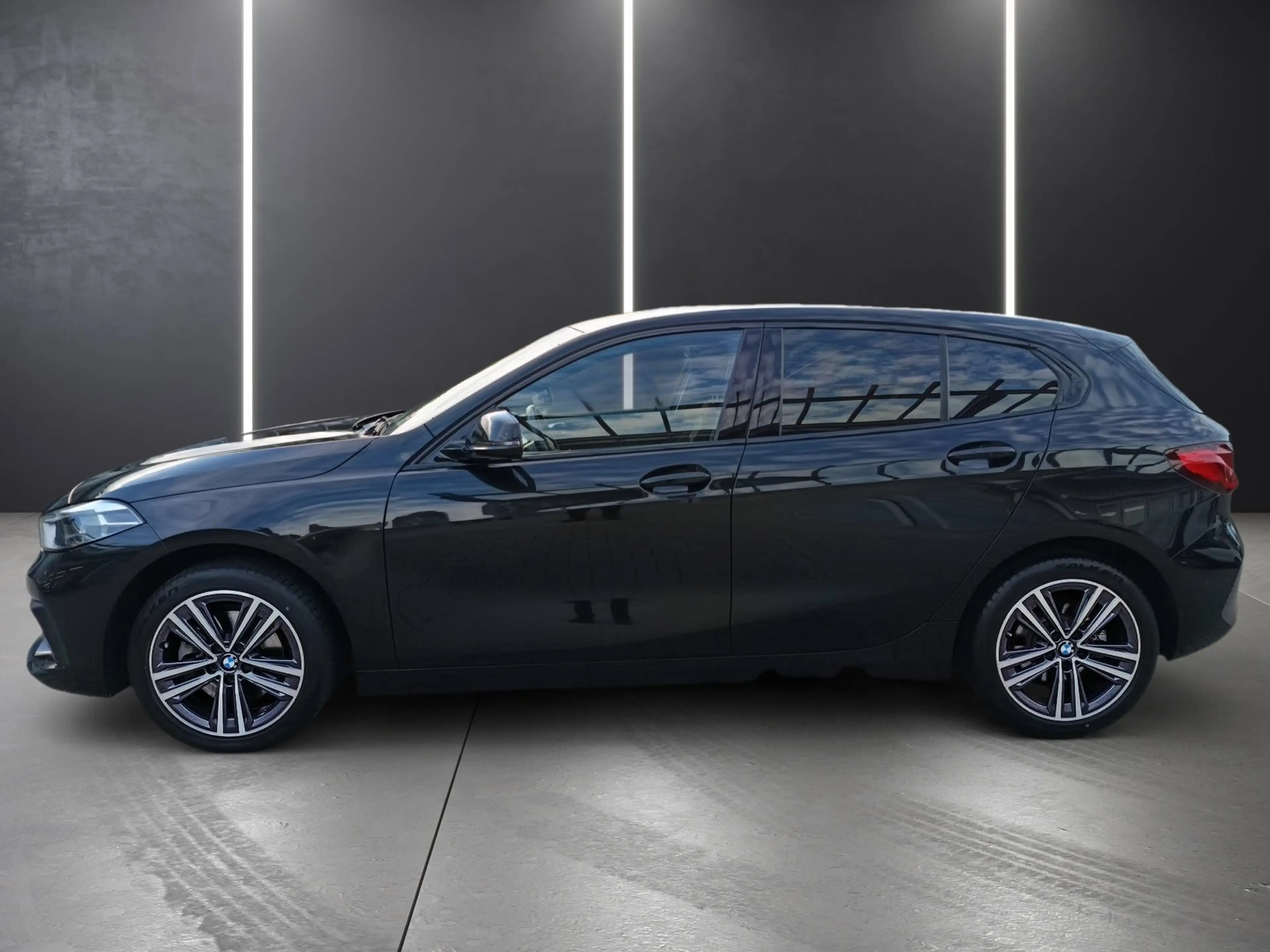 BMW 118 i Advantage+AUTOMATIK+DAB+LED+KAMERA — photo 8