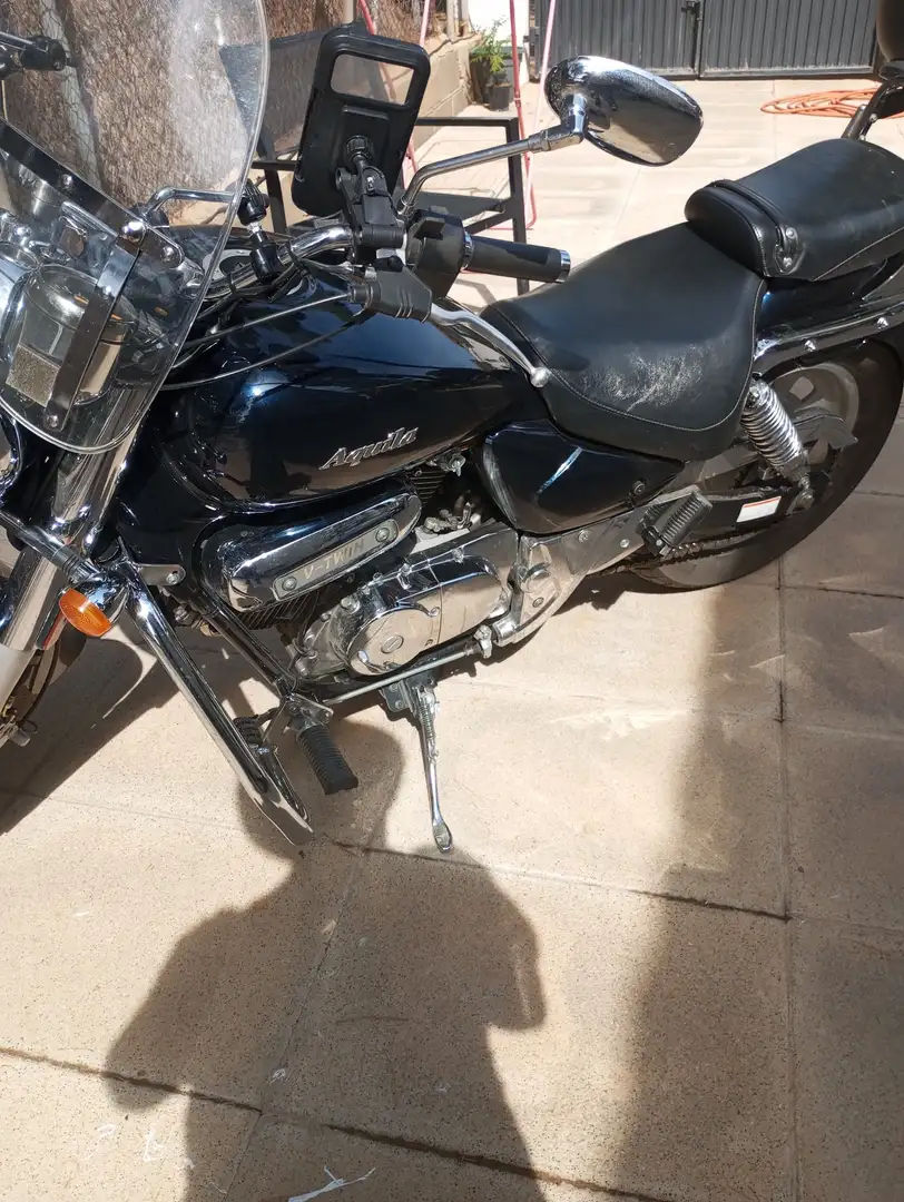 Hyosung Aquila 250 Baul, parabrisas - 2