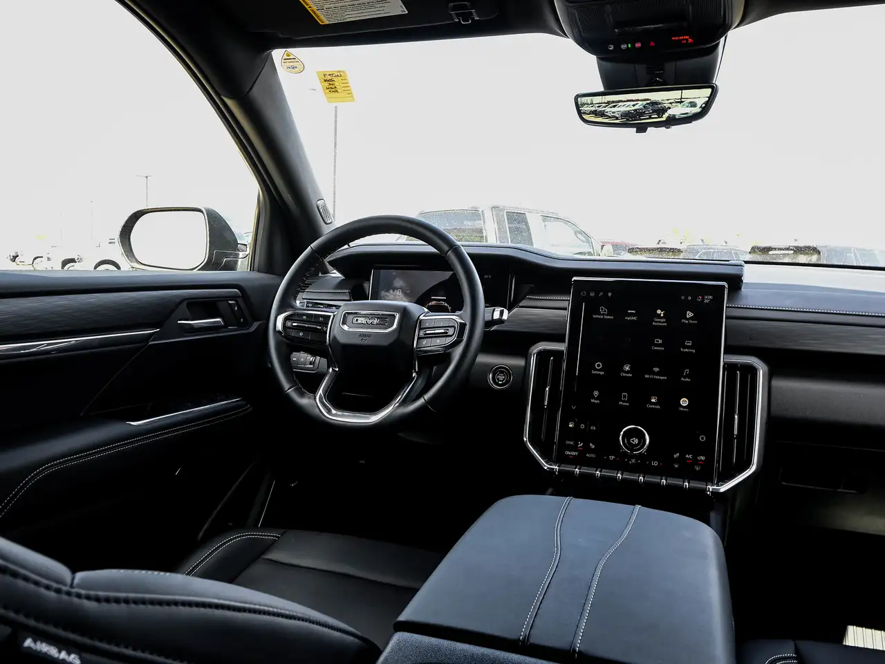 GMC Acadia снимка GMC Acadia