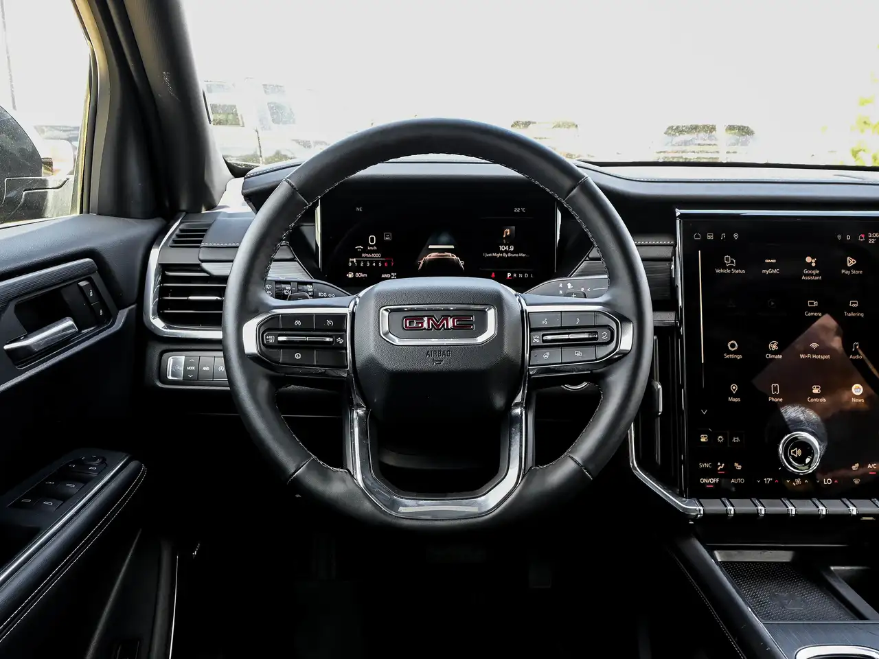 GMC Acadia снимка GMC Acadia