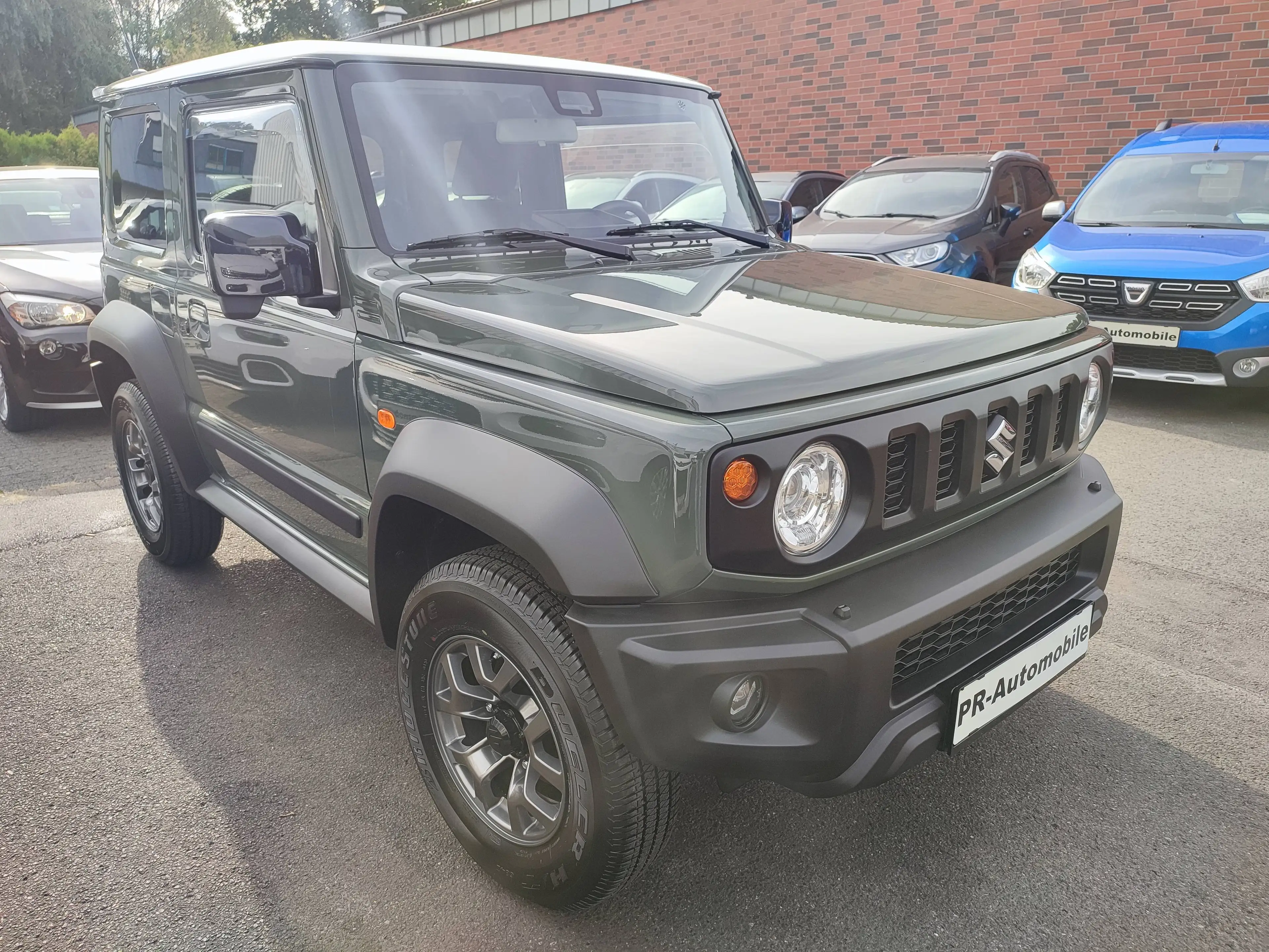 Suzuki Jimny Jimny 1.5 ALLGRIP Automatik Comfort+ Navi+Cam — photo 3
