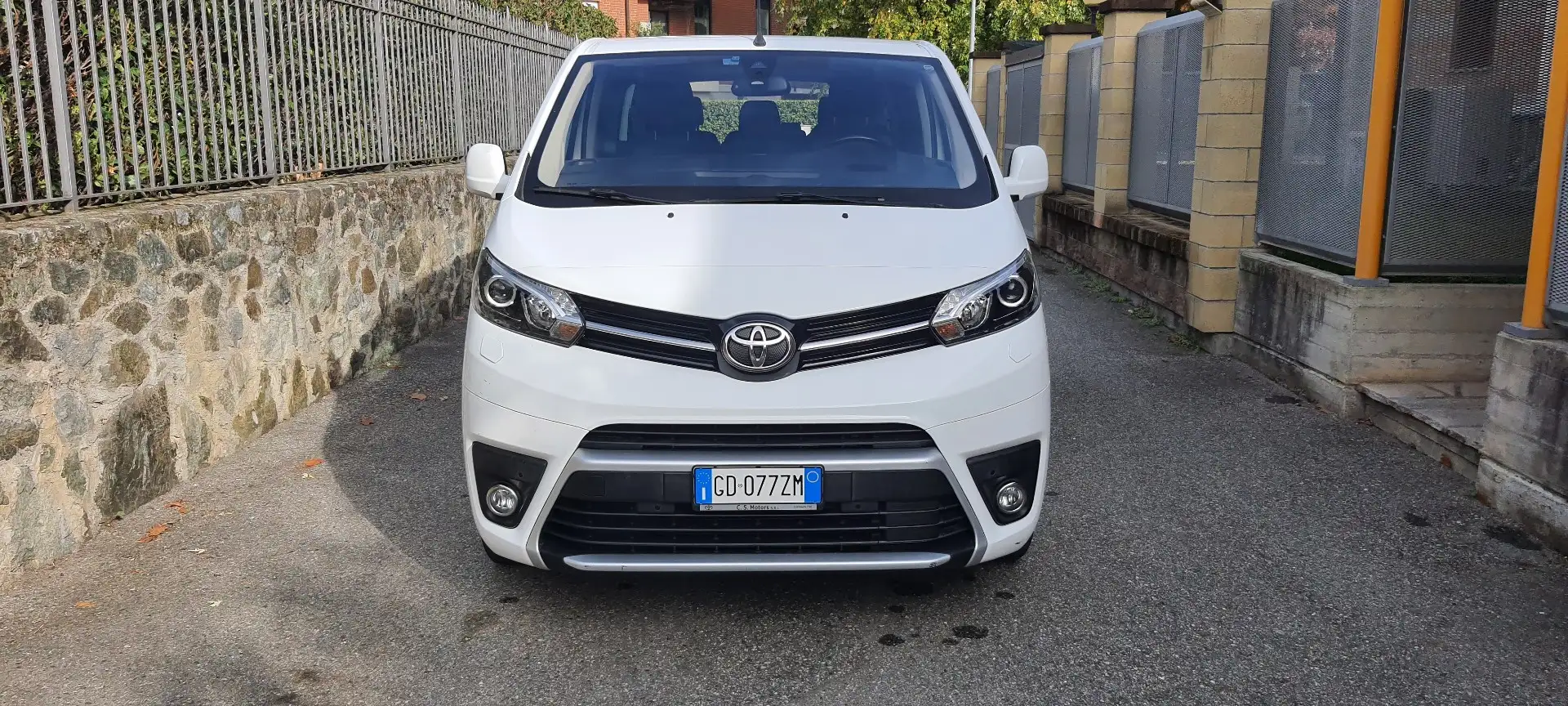 Toyota Proace Luxury Bianco - 1