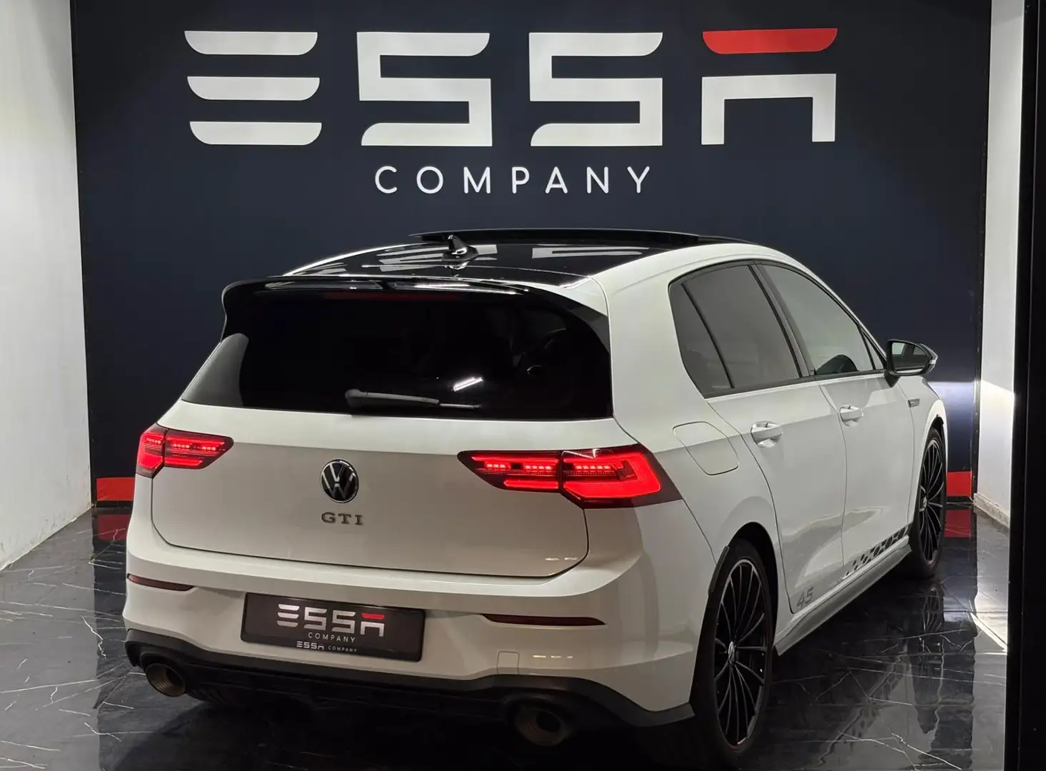 Volkswagen Golf GTI 2.0 Clubsport 45 Jahre Akrapovic Nurburgring Harma Wit - 2