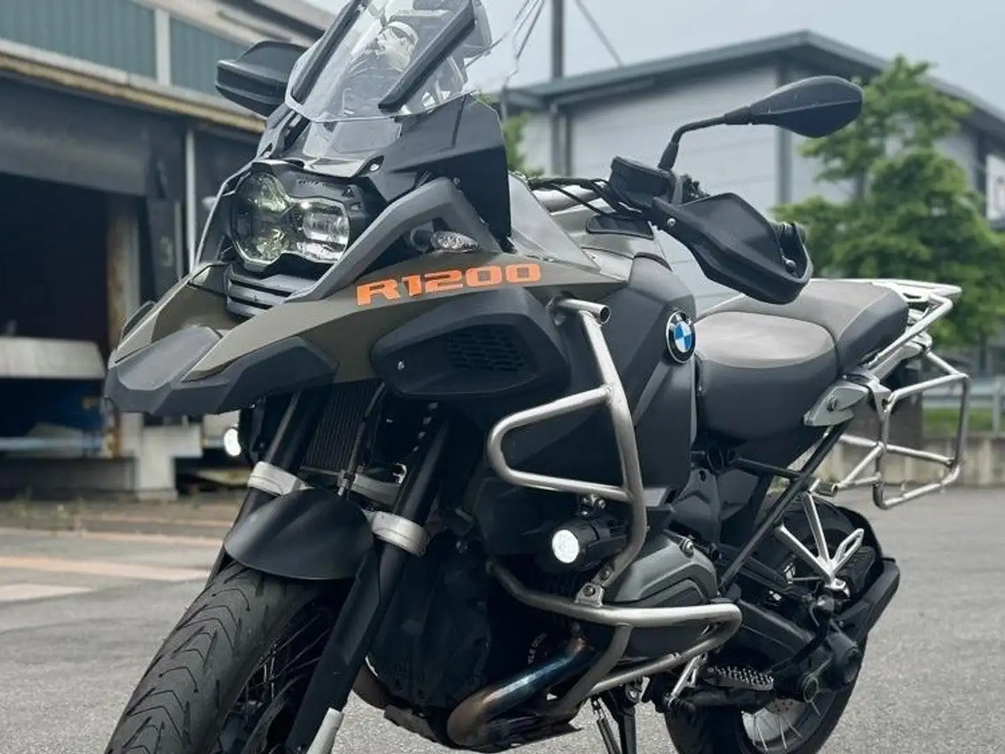 BMW R 1200 GS Adventure Grün - 1