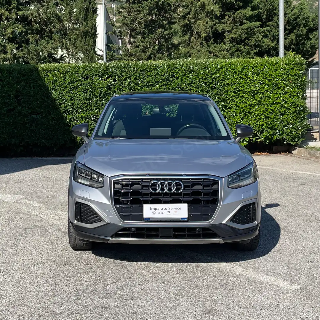 Audi Q2 (35) 1.5 TFSI S tronic Advanced 110KW/150CV Grigio - 2