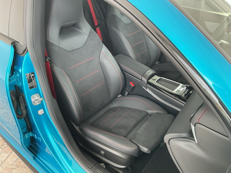 Mercedes-Benz CLA 35 AMG CLA 35 AMG 4M SB Pano.-Dach/Distronic/Multibeam — photo 12