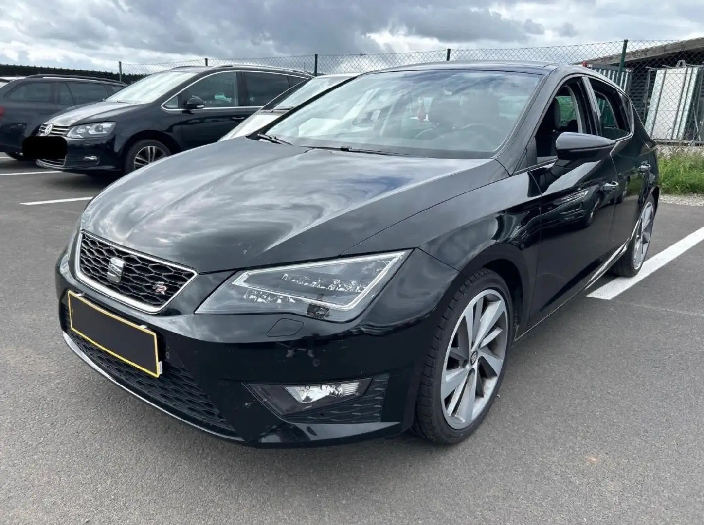 SEAT Leon FR*Panorama*Navi*Alcantara*LED*1.Hand Schwarz - 1