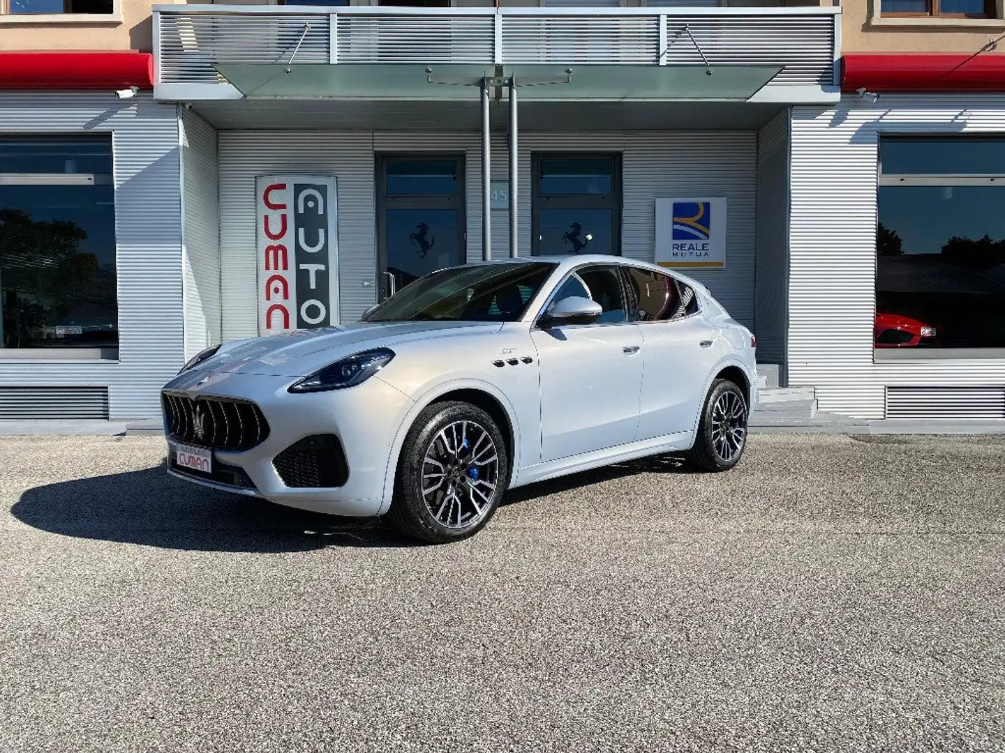 Maserati Grecale MHEV 250 CV AWD GT Gris - 1
