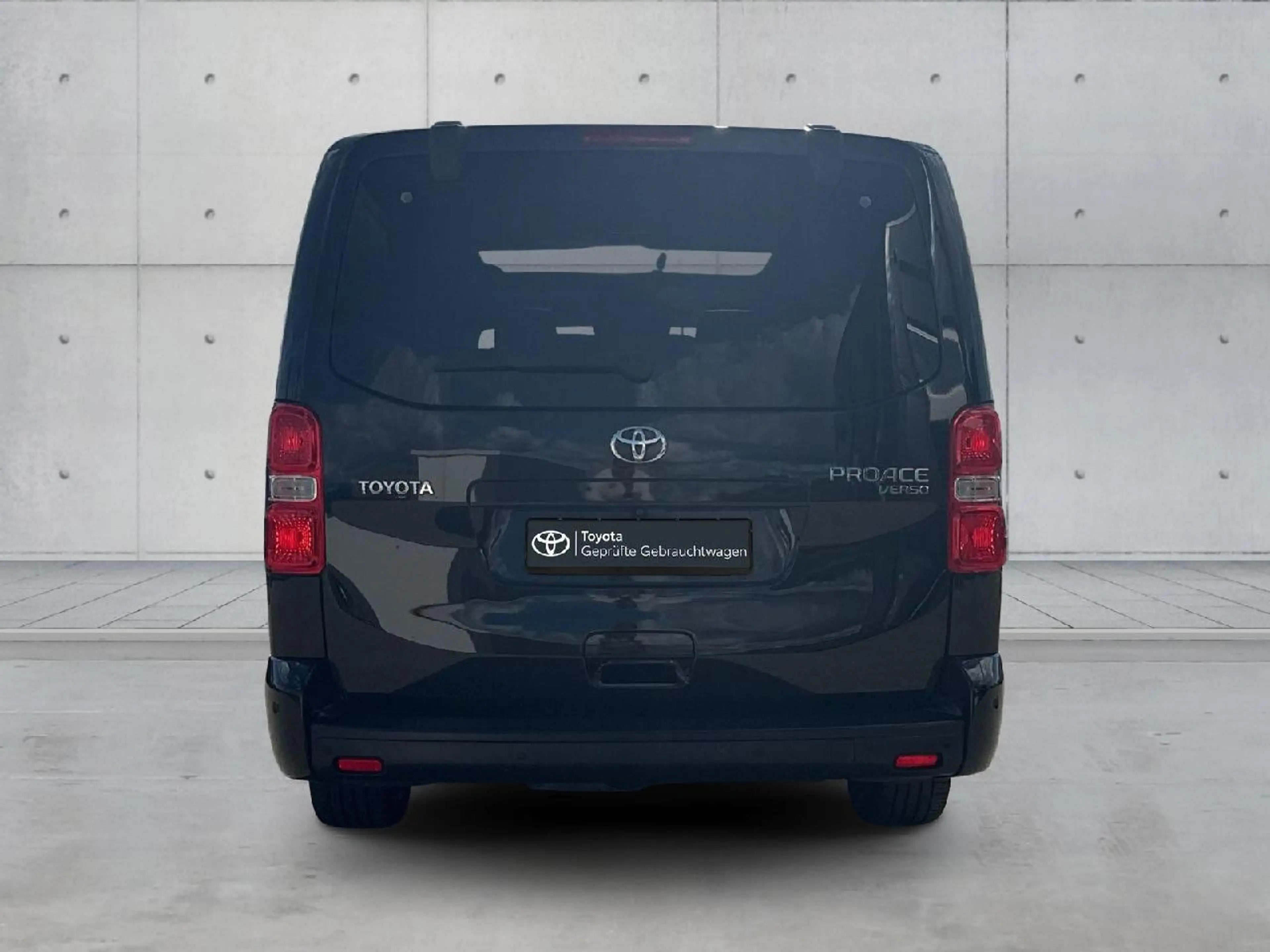 Toyota Proace L2 Executive — photo 5