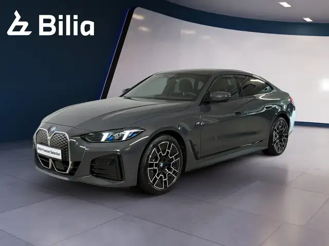 BMW i4 xDrive40 HiFi DAB LED RFK Shz