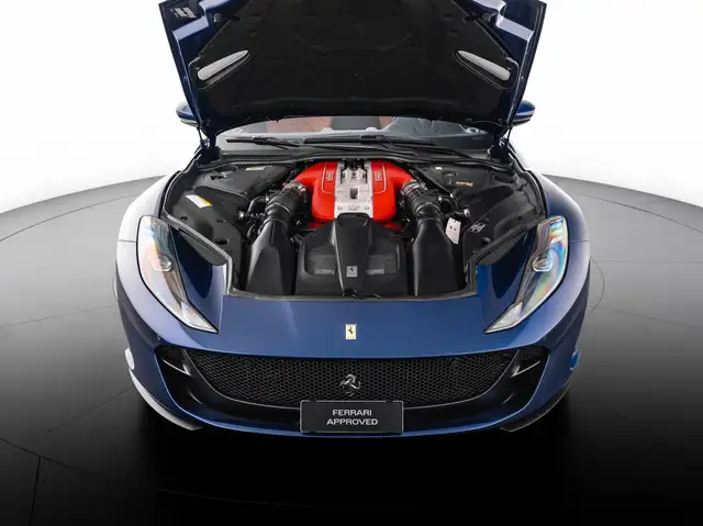 Ferrari 812 view 14