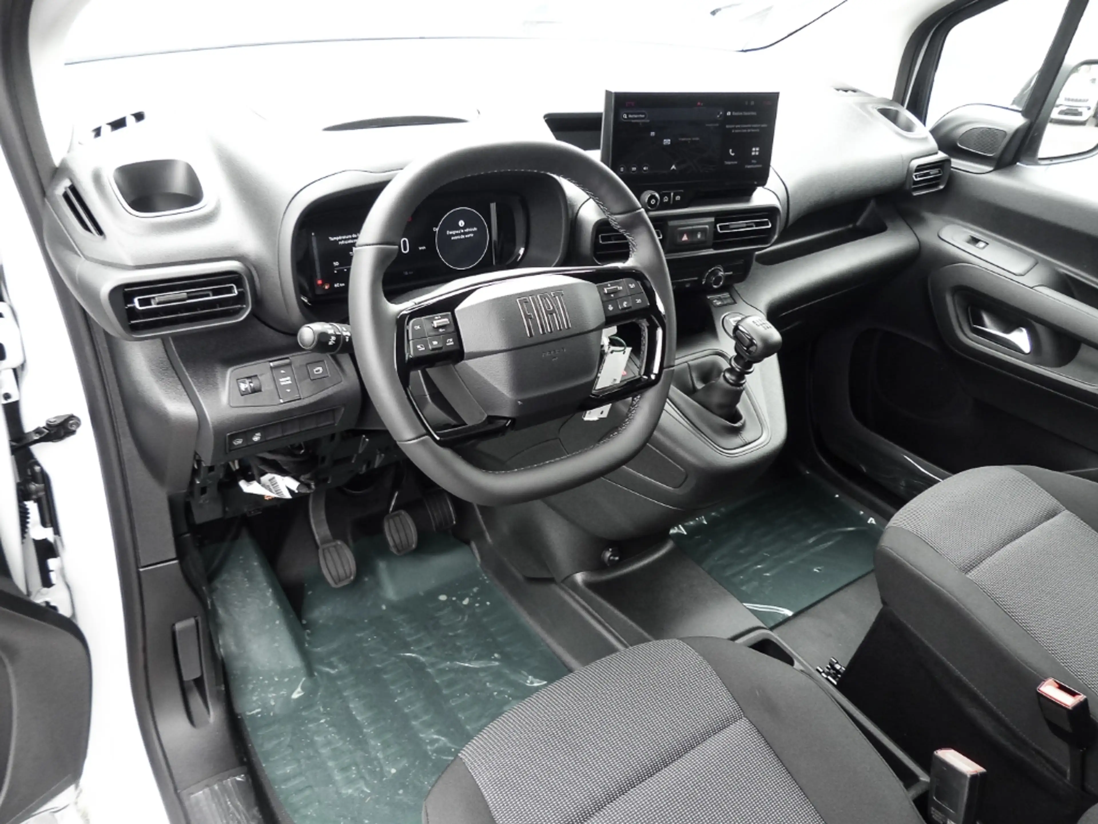 Fiat Doblo Kastenwagen XL 1.5 Diesel 96 kW — photo 4