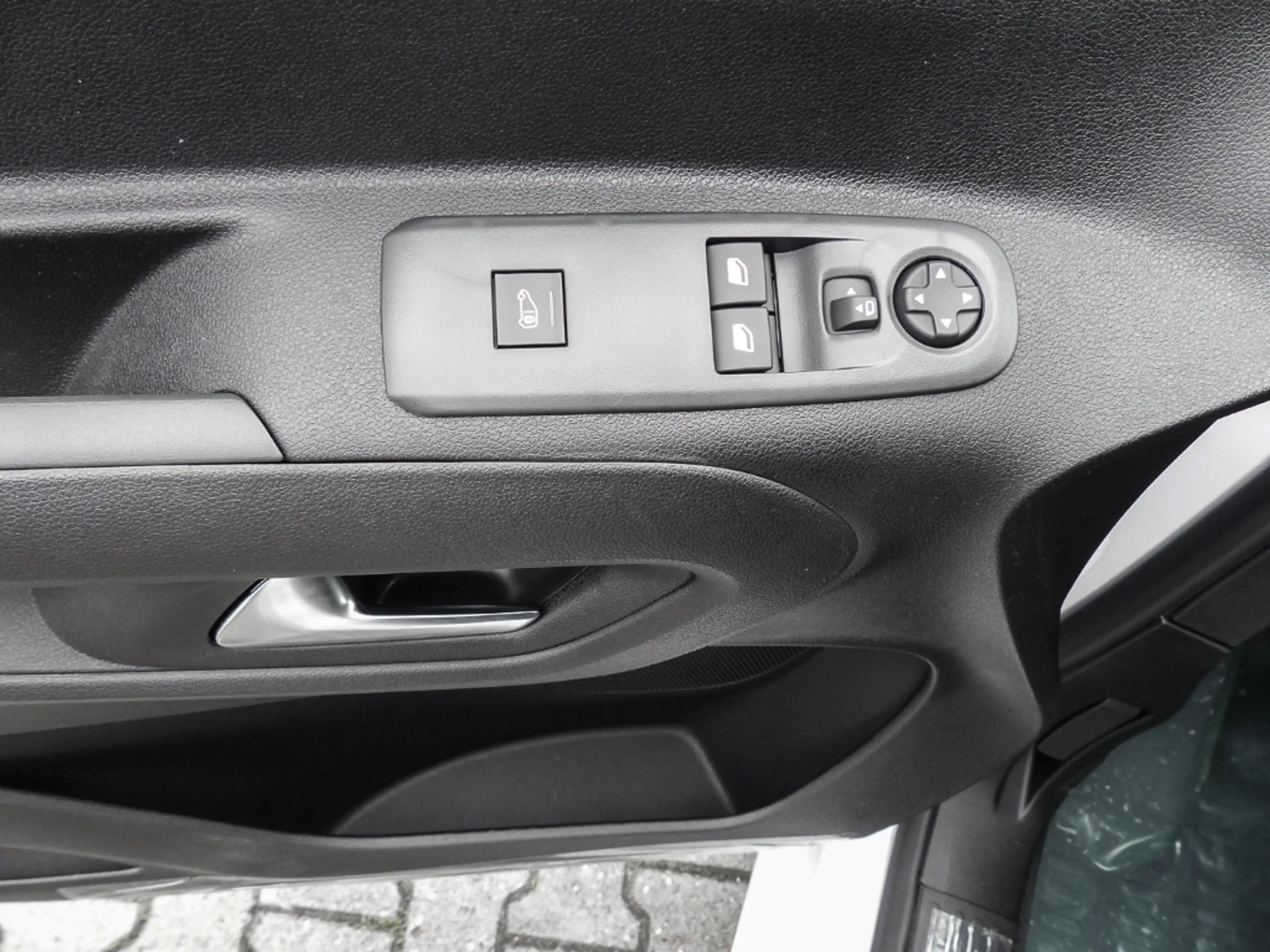 Fiat Doblo Kastenwagen XL 1.5 Diesel 96 kW — photo 12