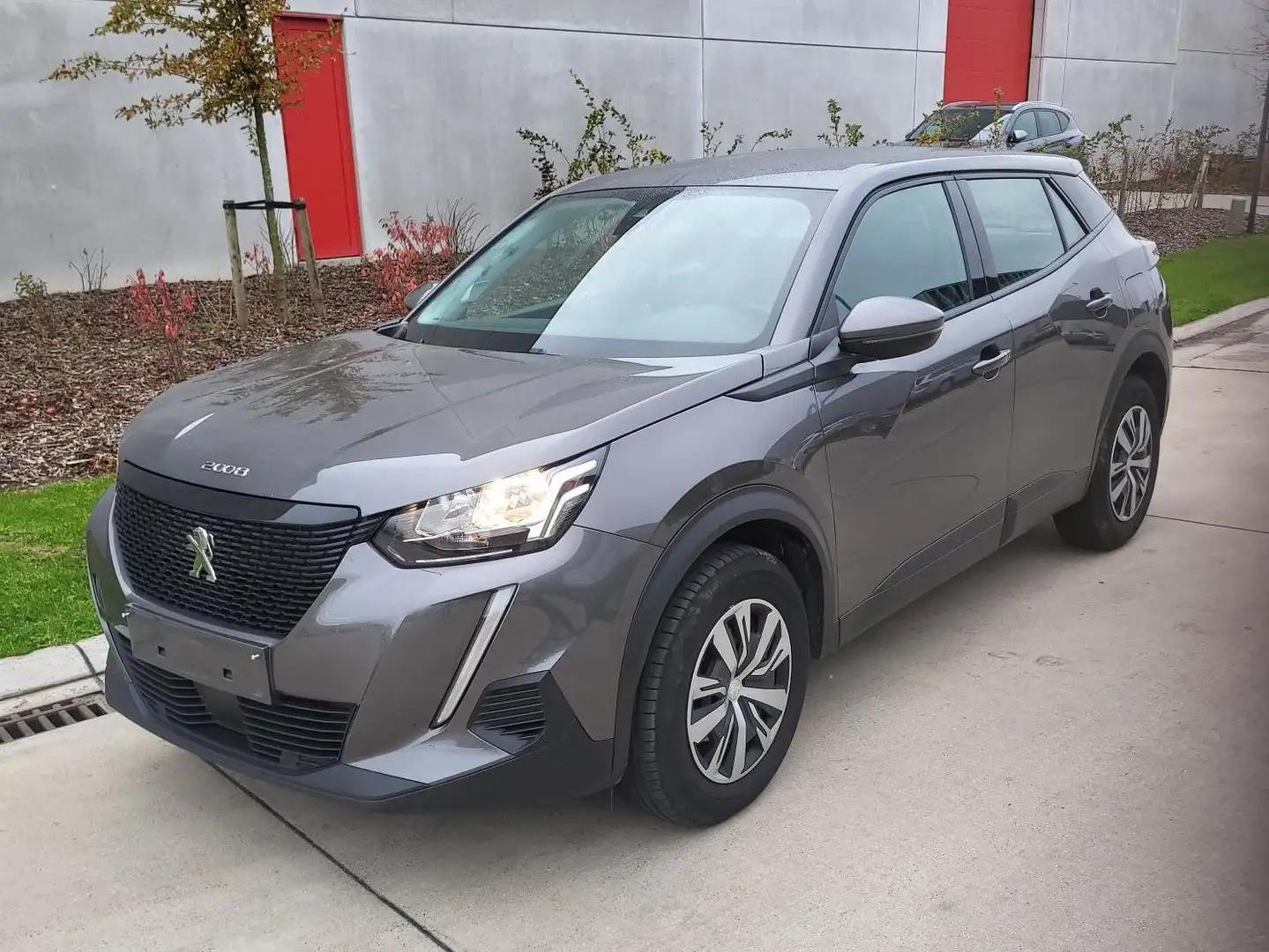 Peugeot 2008 2008 PureTech 100 Stop Grijs - 2