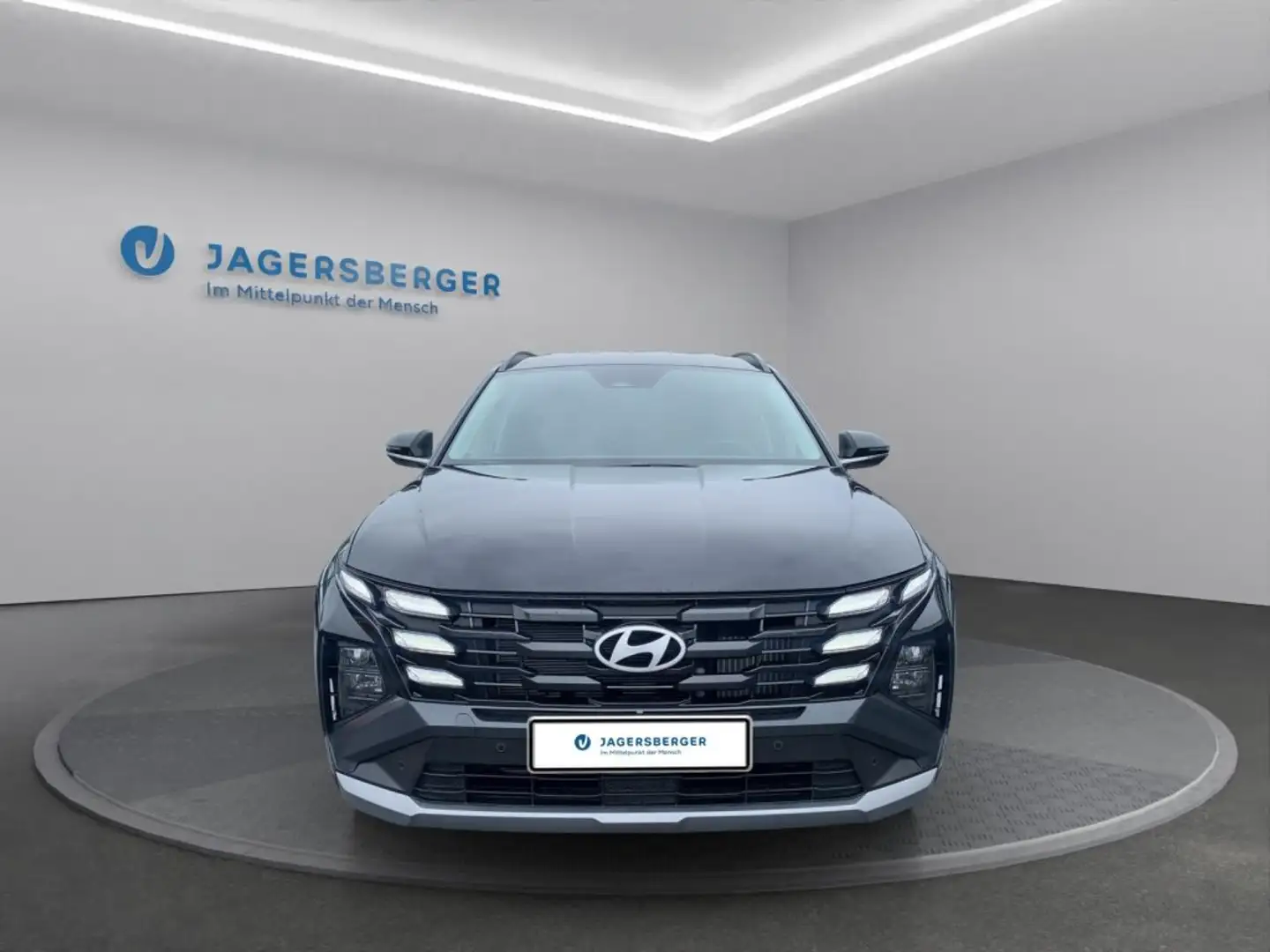 Hyundai TUCSON 1,6 T-GDI 48V 2WD Jubilé Schwarz - 2