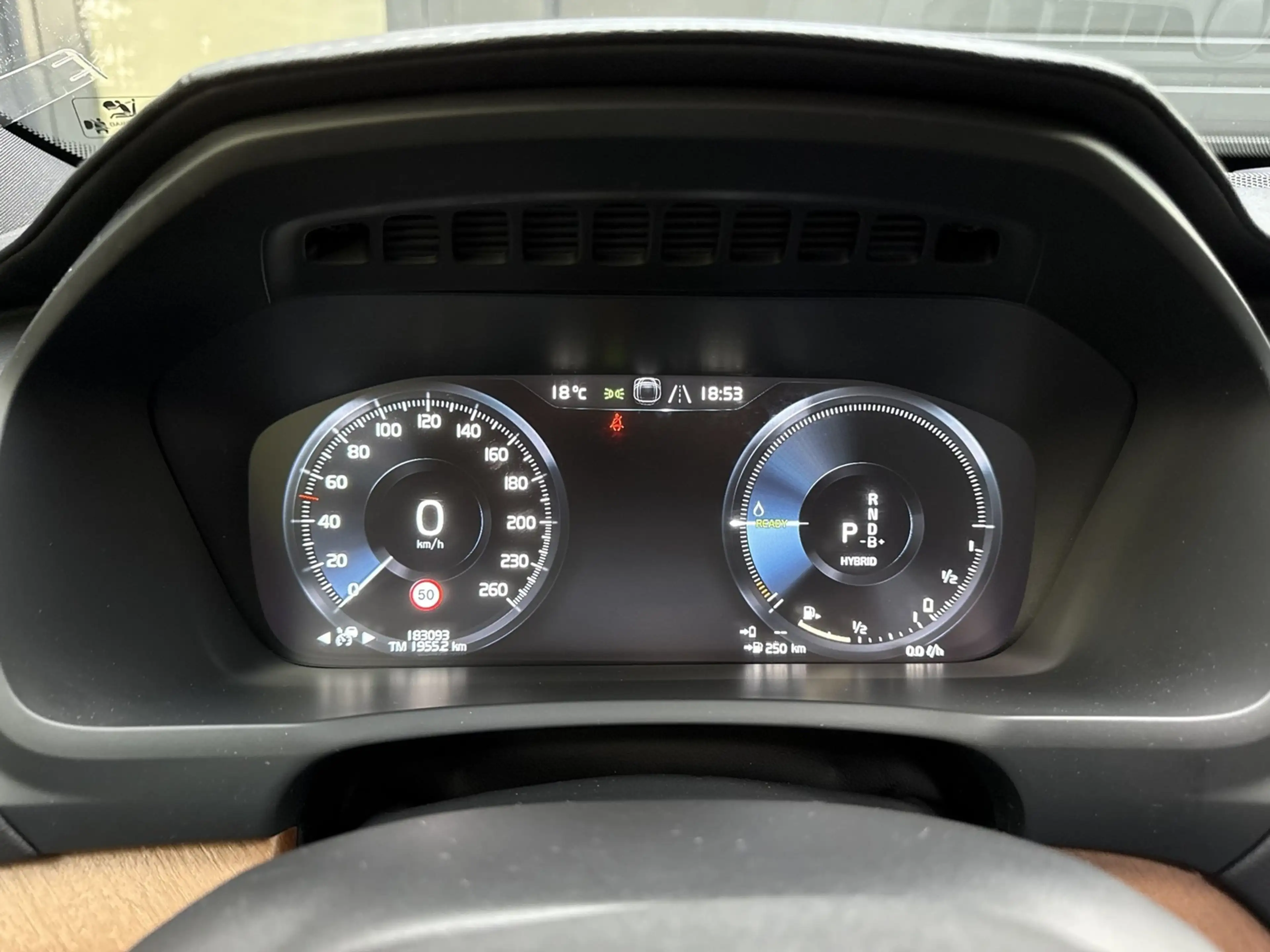 Volvo XC90 2.0 T8 Twin Engine AWD Inscription Inscription | B — photo 12