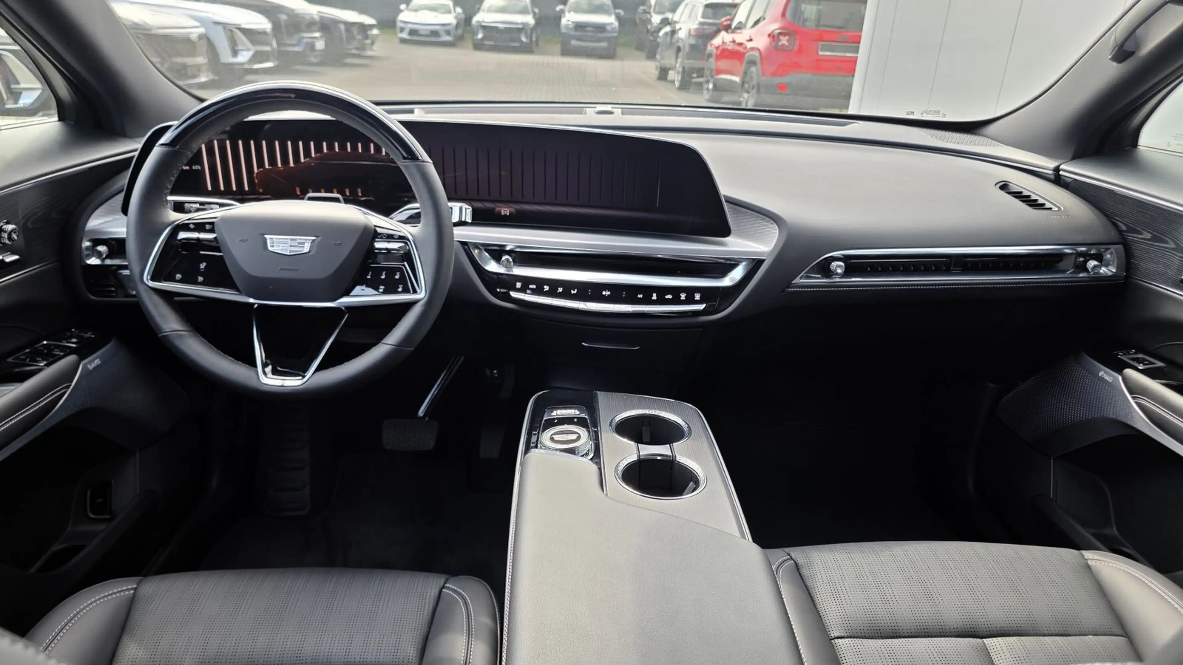 Cadillac Lyriq Sport 600e AWD — photo 13