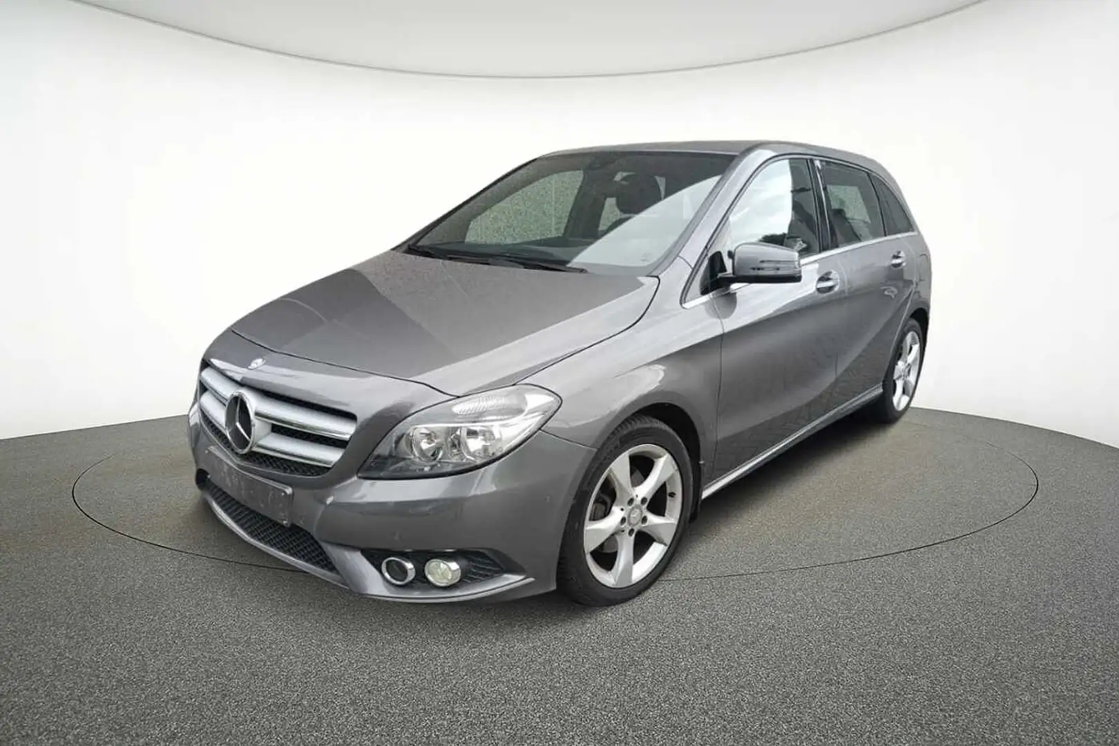 Mercedes-Benz B 180 BlueEFFICIENCY Sports Tourer Gris - 1