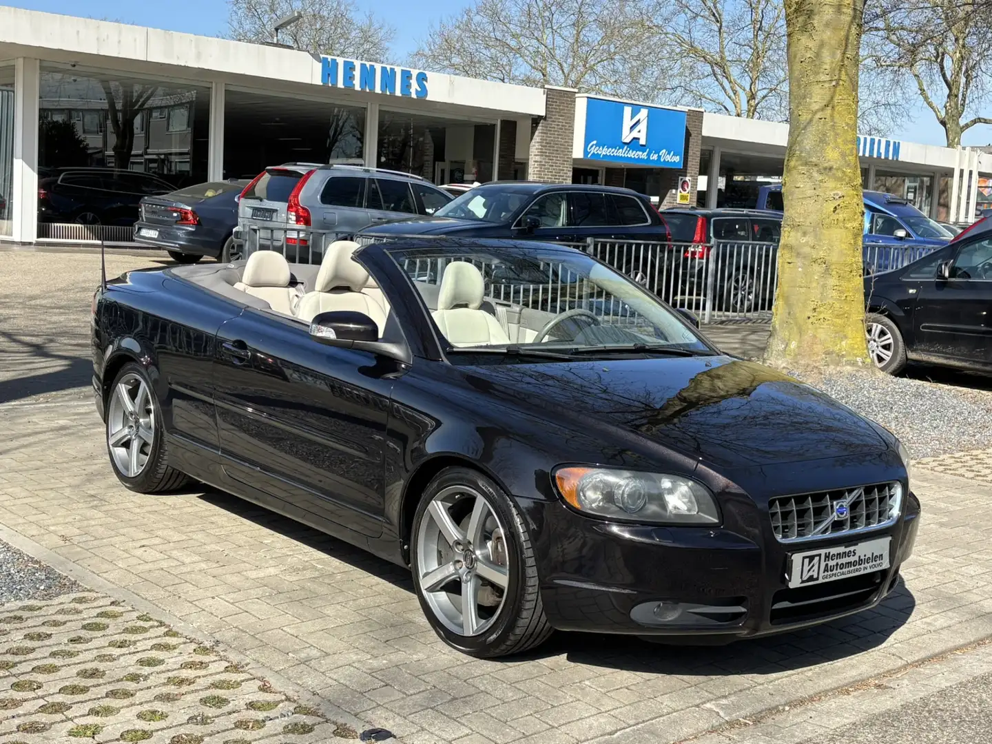 Volvo C70 Convertible 2.5 T5 230pk Summum BTW voordeel €400, Černá - 1
