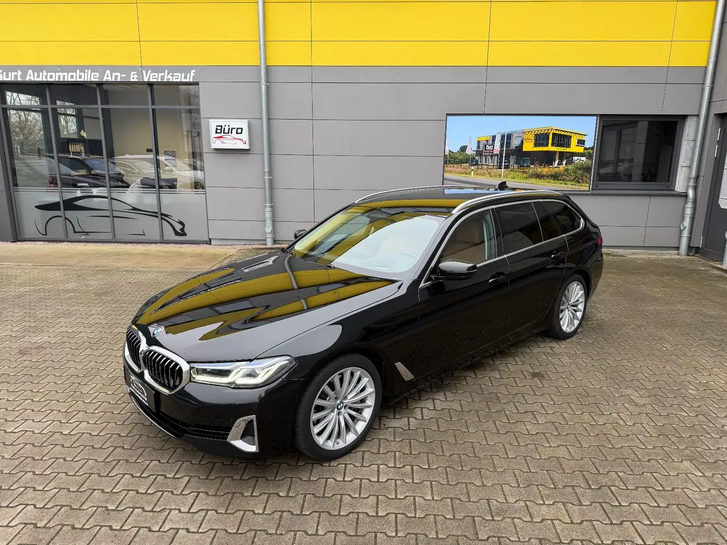 BMW 540 d xDrive Luxury Line KAMERA/LED/SHZ/AHK/* Noir - 1