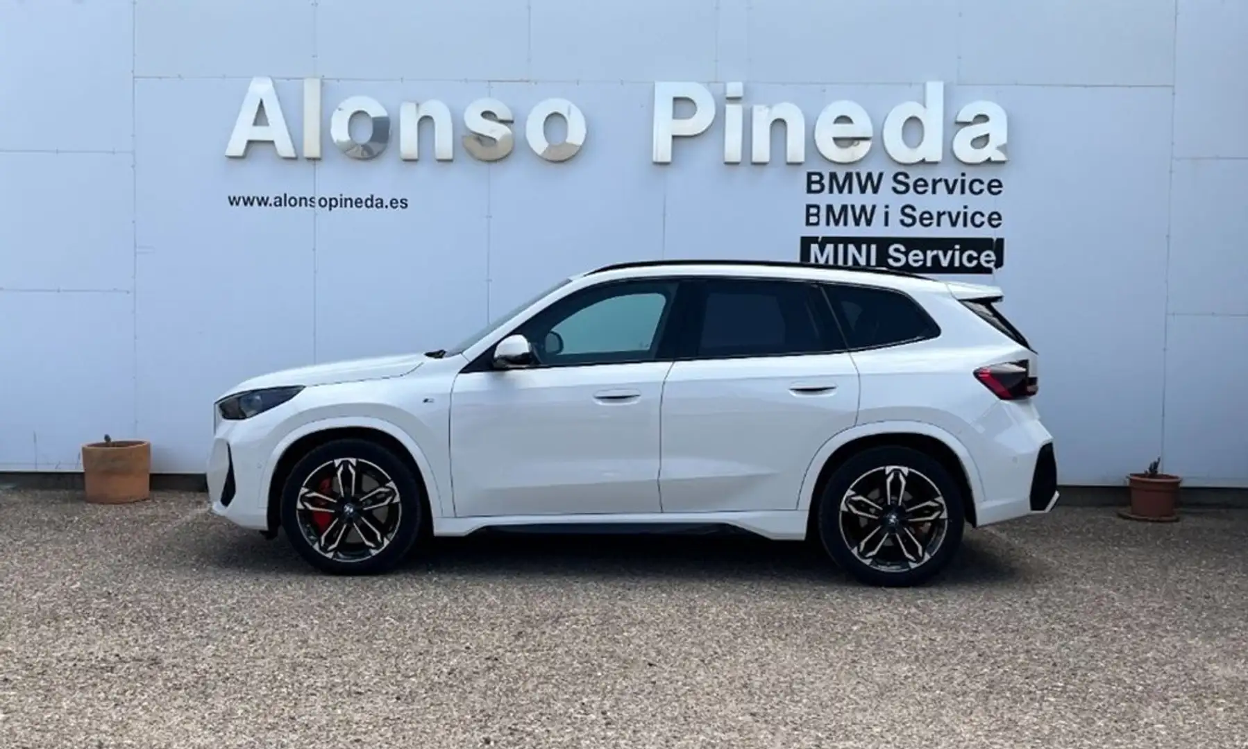 BMW X1 20dA sDrive M Sport Pro Blanc - 2