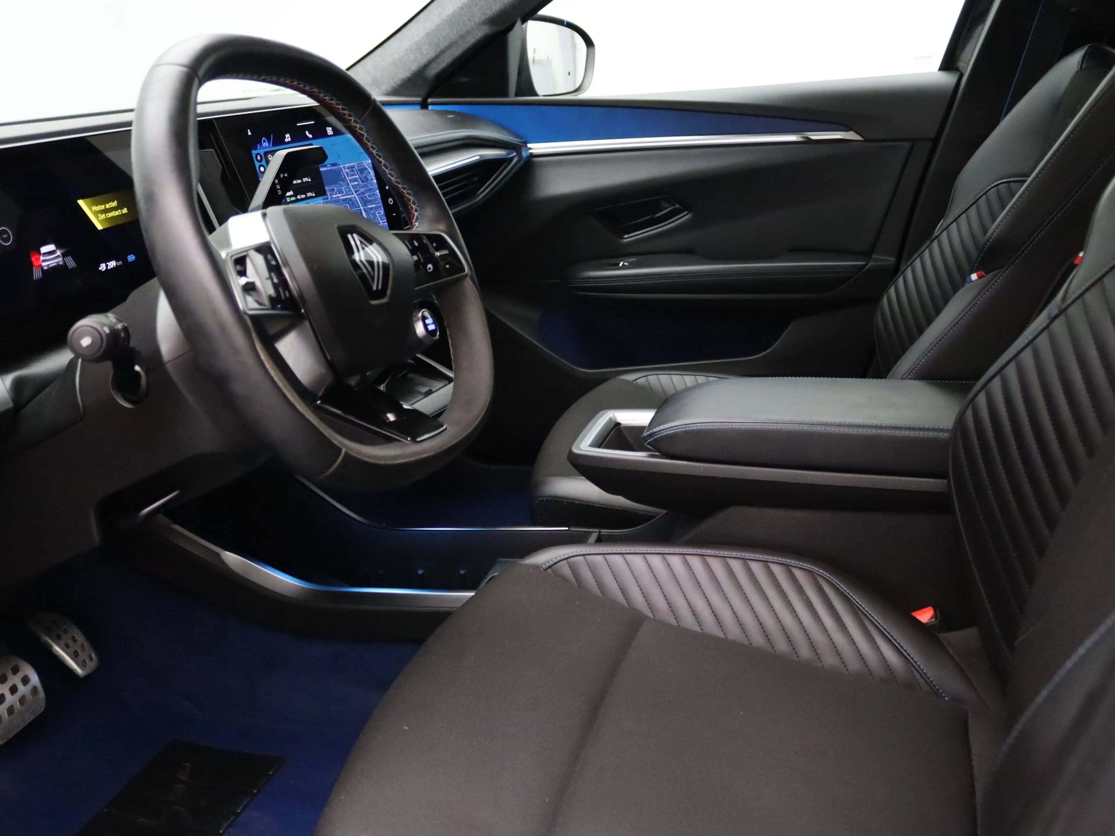 Renault Scenic E-Tech EV87 long range esprit Alpine Apple Carplay — photo 4
