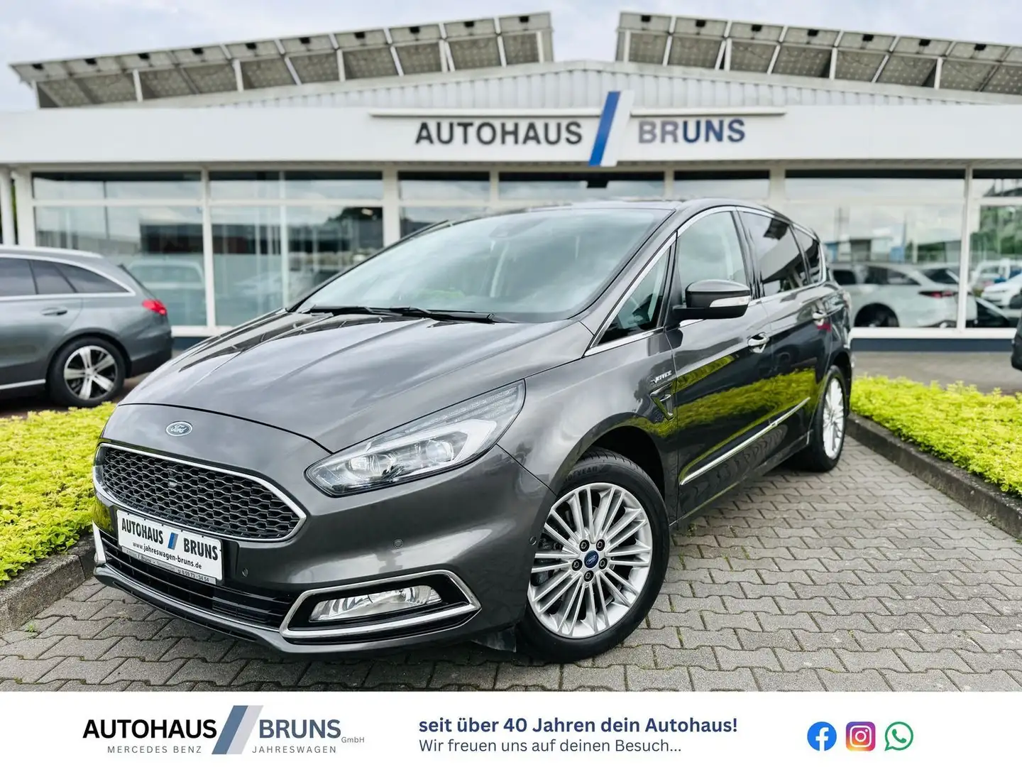 Ford S-Max VIGNALE 2,0 CDR, AHK, Navi, LED, Memory, PTS, Totw siva - 1