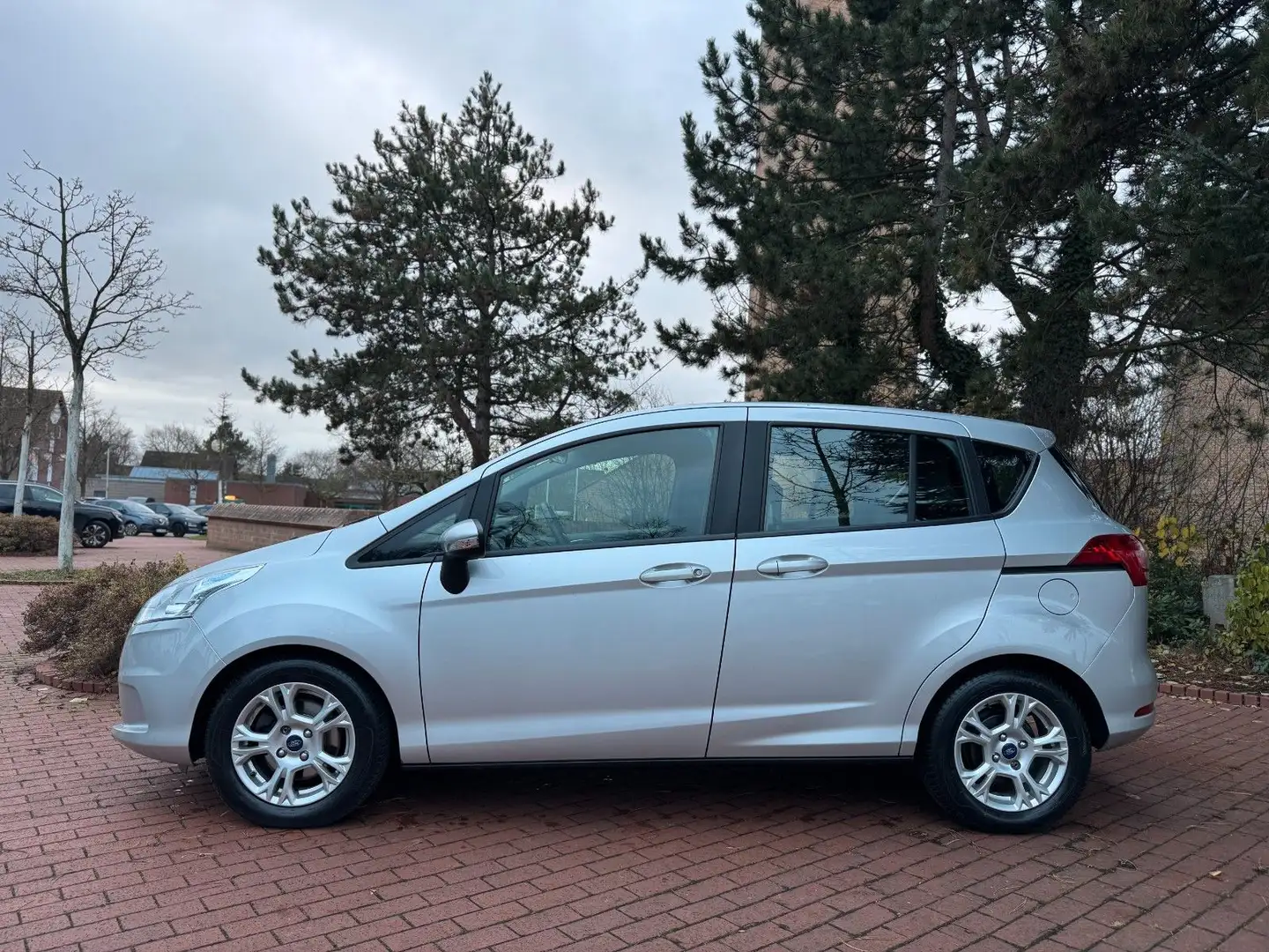 Ford B-Max B-MAX Sync Edition|TFL|PDC|Shzg|AUX/USB! Argent - 2