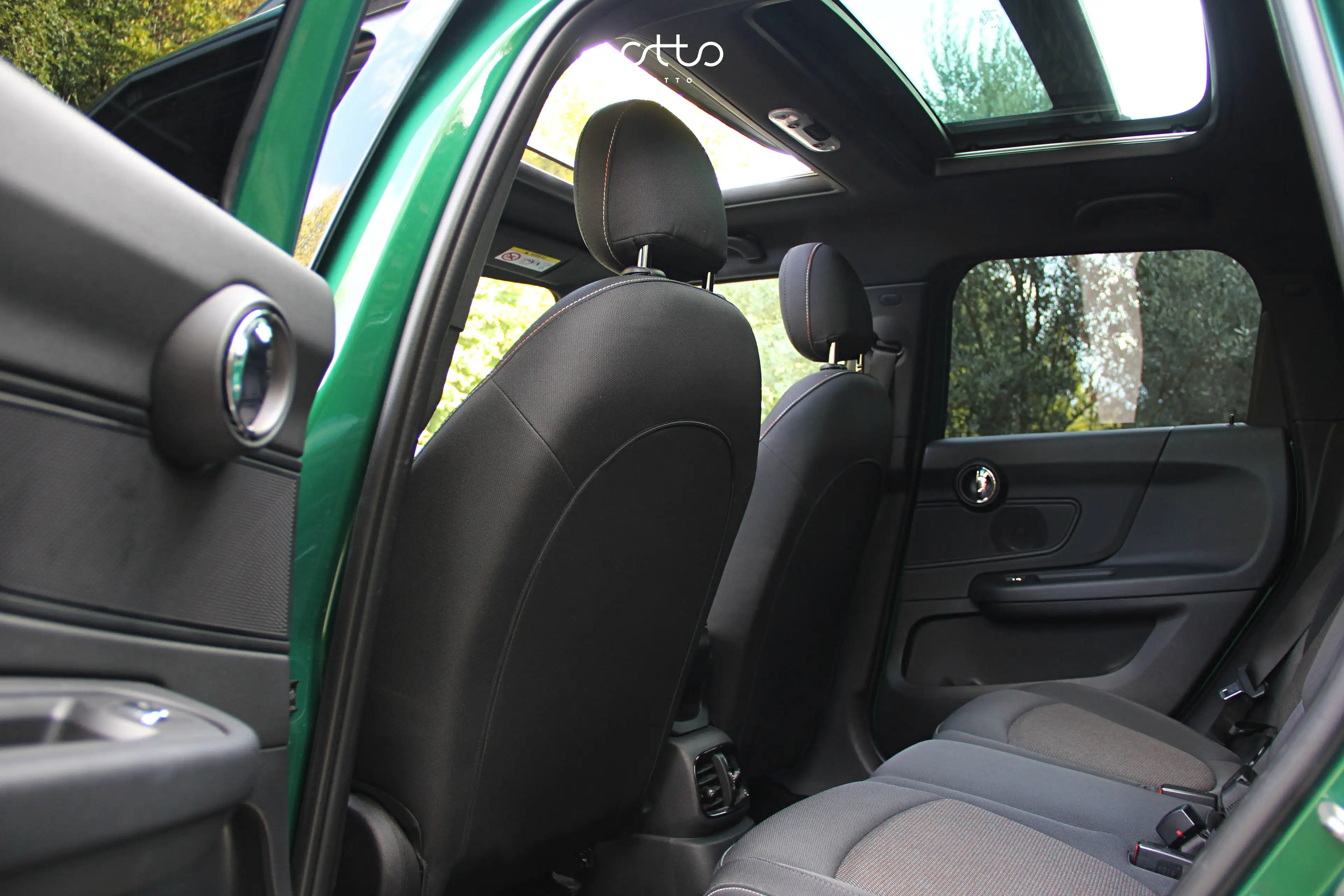MINI Cooper Countryman 1.5iA Pano/LED/Navi/AmbiLight/Zetelverwarming/ParkSensoren/Stuurwielverwarming — photo 13