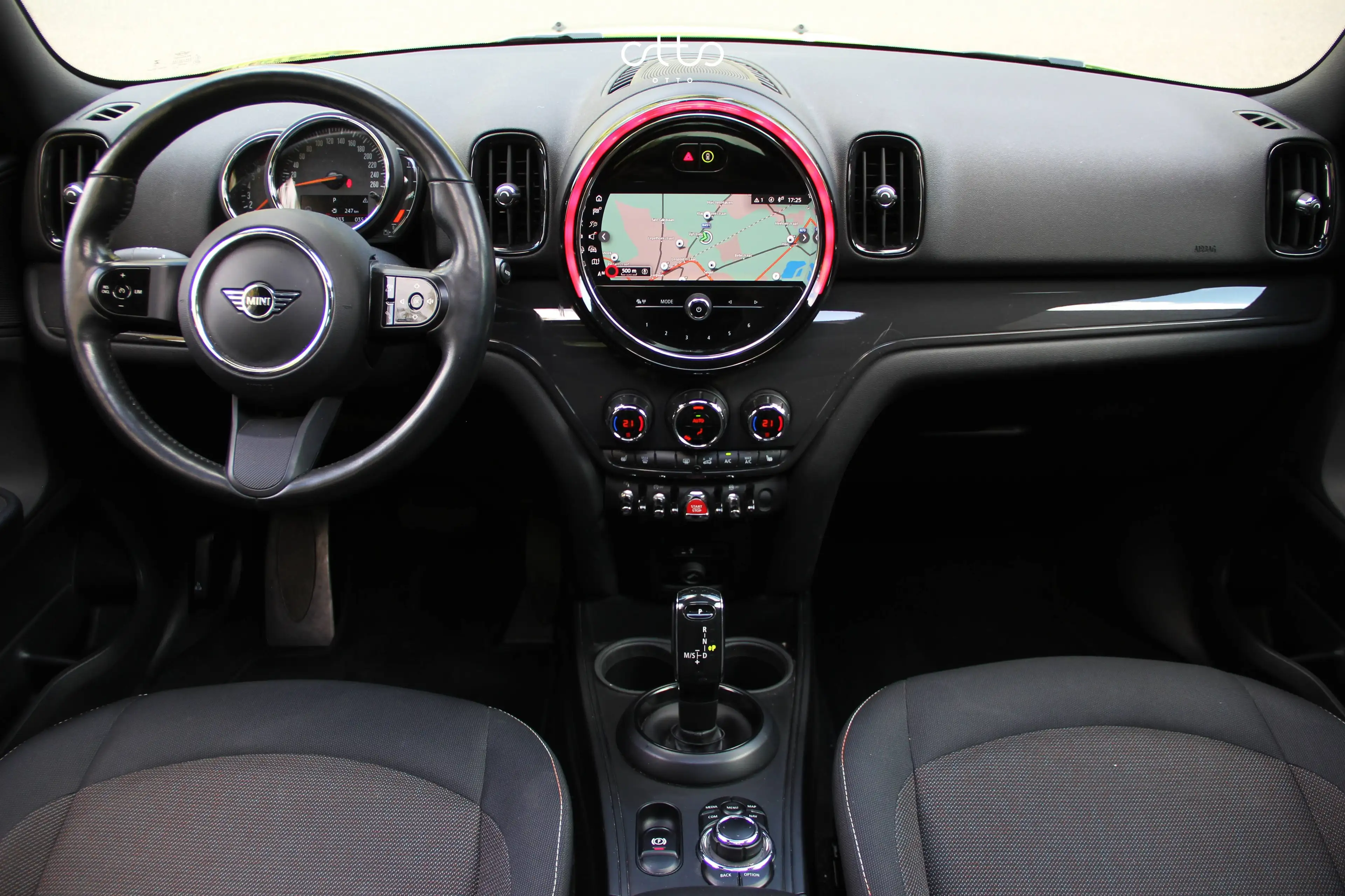 MINI Cooper Countryman 1.5iA Pano/LED/Navi/AmbiLight/Zetelverwarming/ParkSensoren/Stuurwielverwarming — photo 14