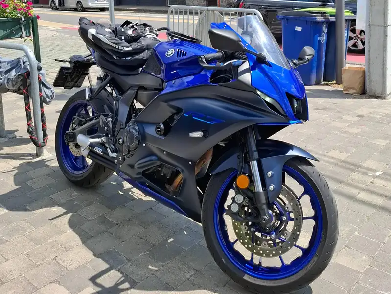 Yamaha YZF-R7 - foto 2