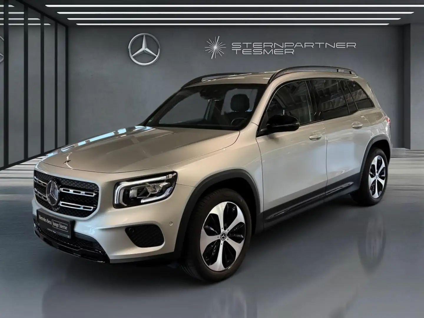 Mercedes-Benz GLB 200 d +Progressive+Night+MBUX+KAMERA+AHK+SHZ Argent - 1